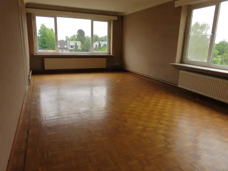 Ruim appartement met 3 slk foto 5