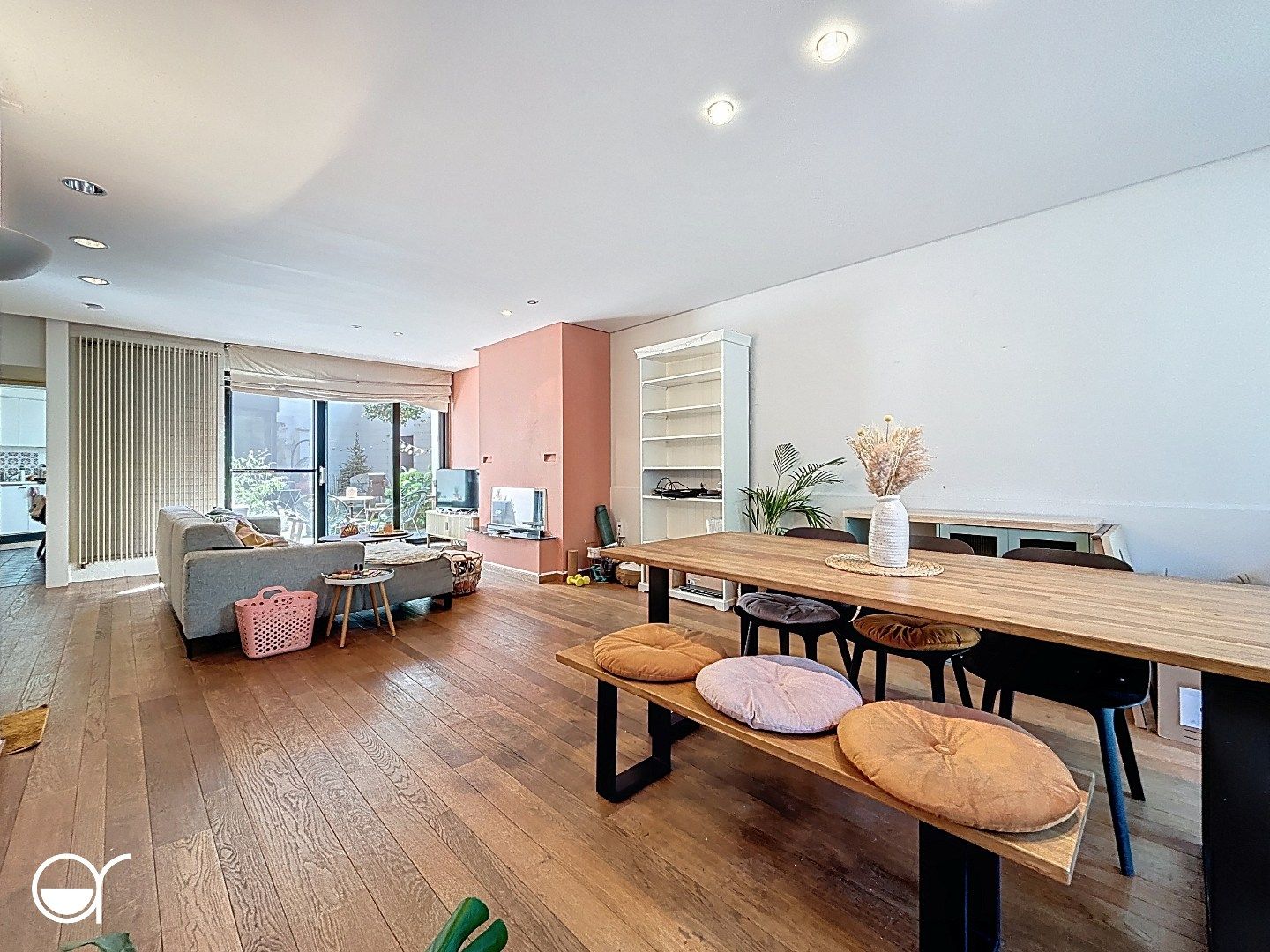 Mooie herenwoning aan Sint-Pietersstation foto 5