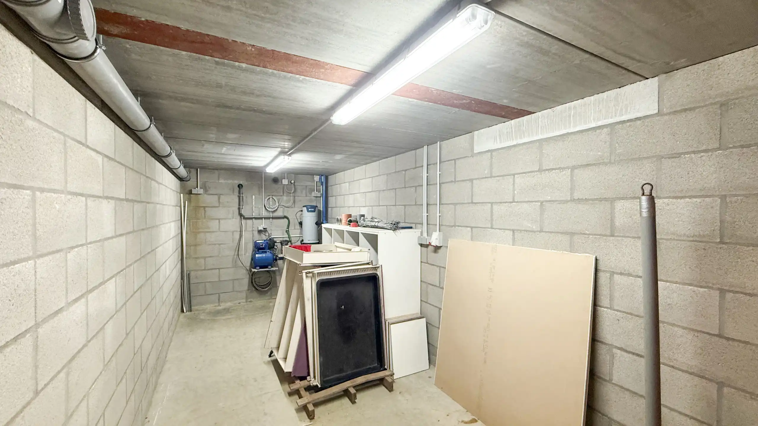 Multifunctionele woning met unieke benedenverdieping!  foto 41