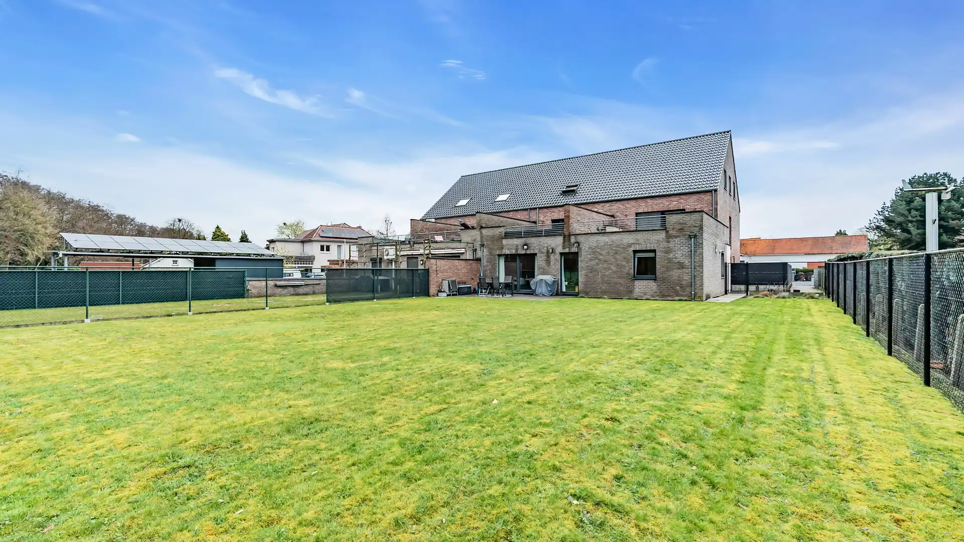 Instapklaar gelijkvloers appartement met 2 slaapkamers en tuin foto 20