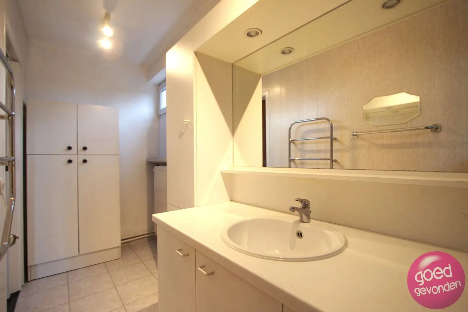 HOB - 3 SLK - TERRAS - TUIN - GARAGE - RUSTIG en CENTRAAL foto 21