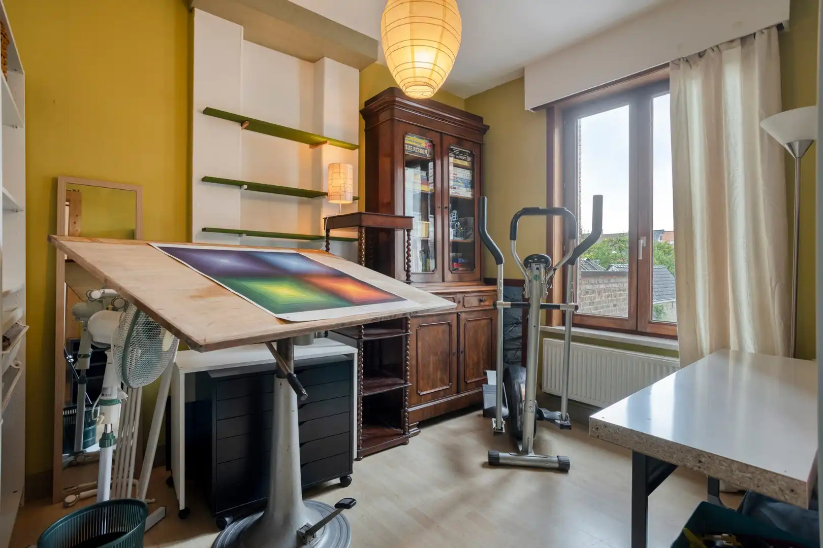 Bijzonder charmante en karaktervolle gerenoveerde woning met 4 slaapkamers, diepe tuin en handelsmogelijkheid foto 22