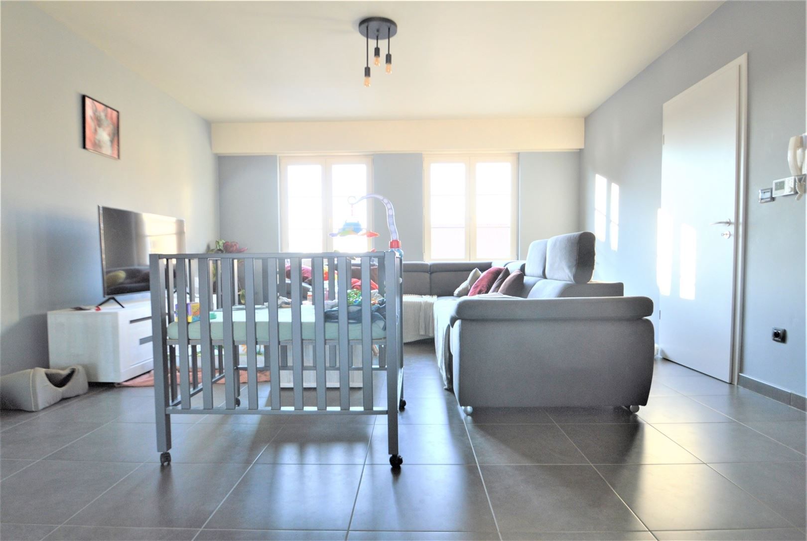 Gezellig ruim appartement  met garage foto 2