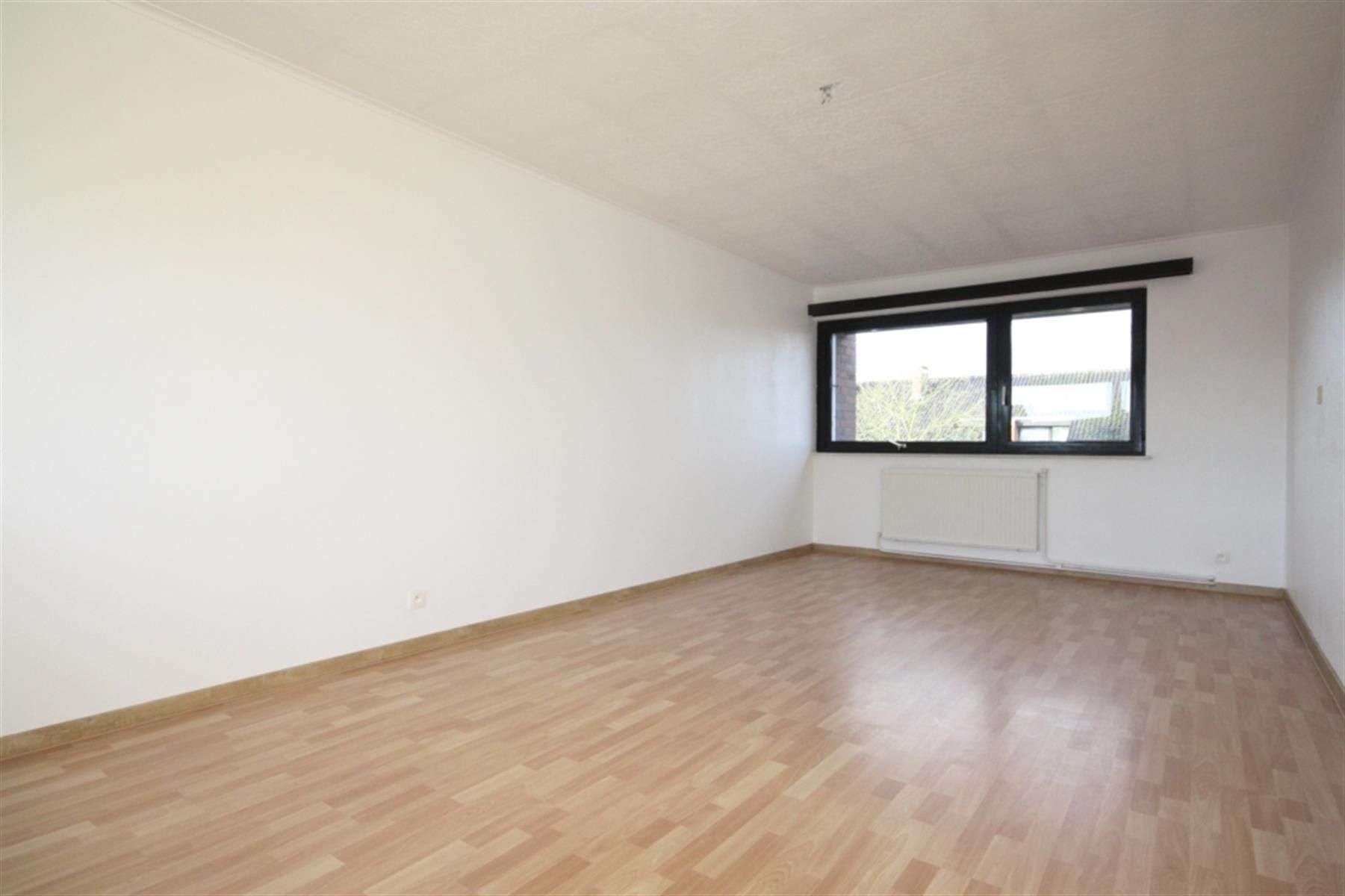 Halfopen te huur foto 5