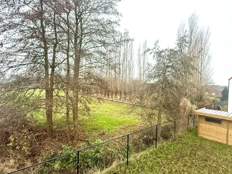 Ruime nieuwbouwwoning met 3 slaapkamers, tuin en carport foto 24