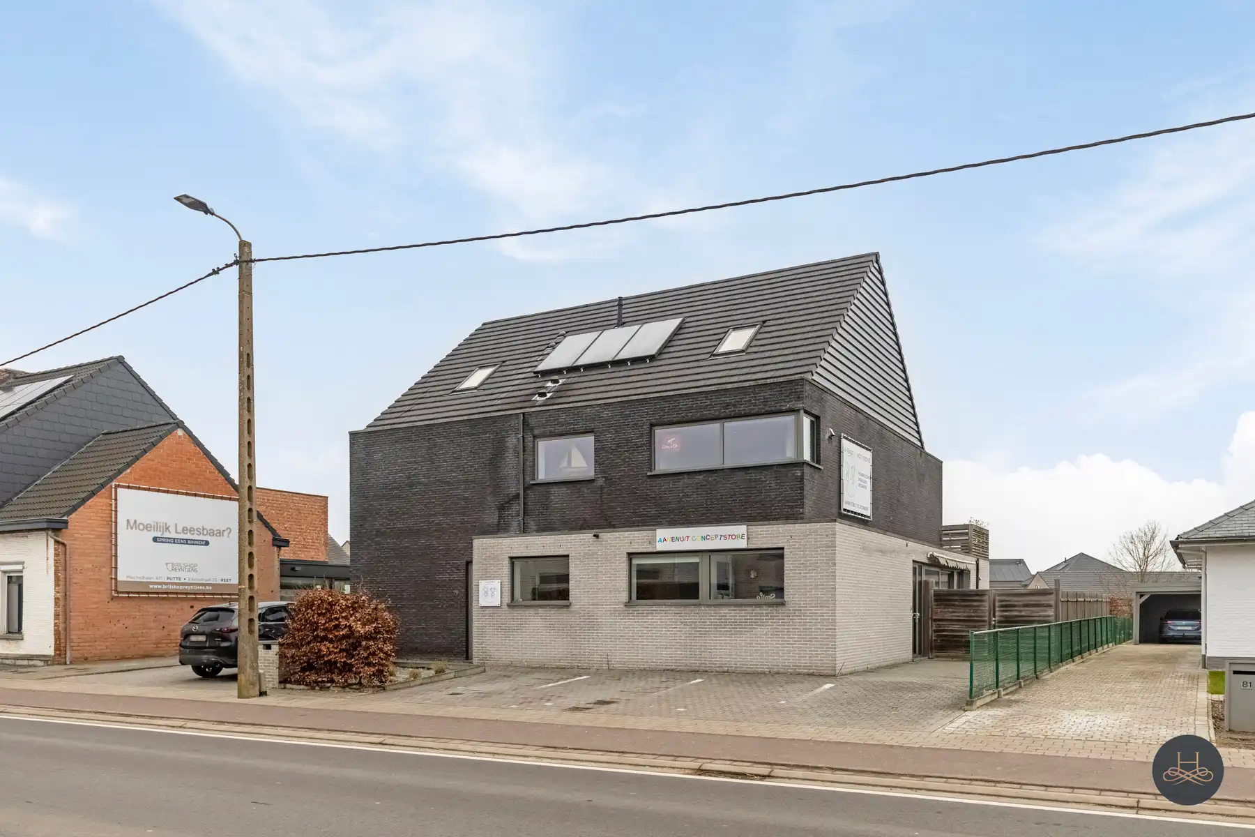 Ruime high-end BEN-woning met handelspand en zorgwoning foto 2