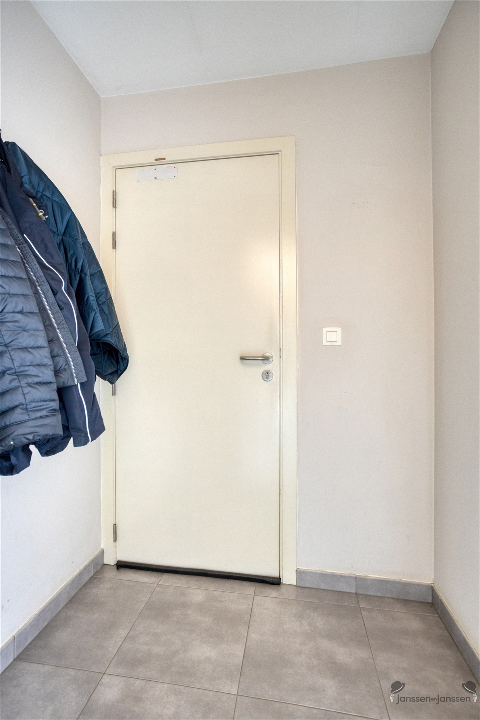 Energiezuinig appartement met terras en garage (EPC A) foto 4