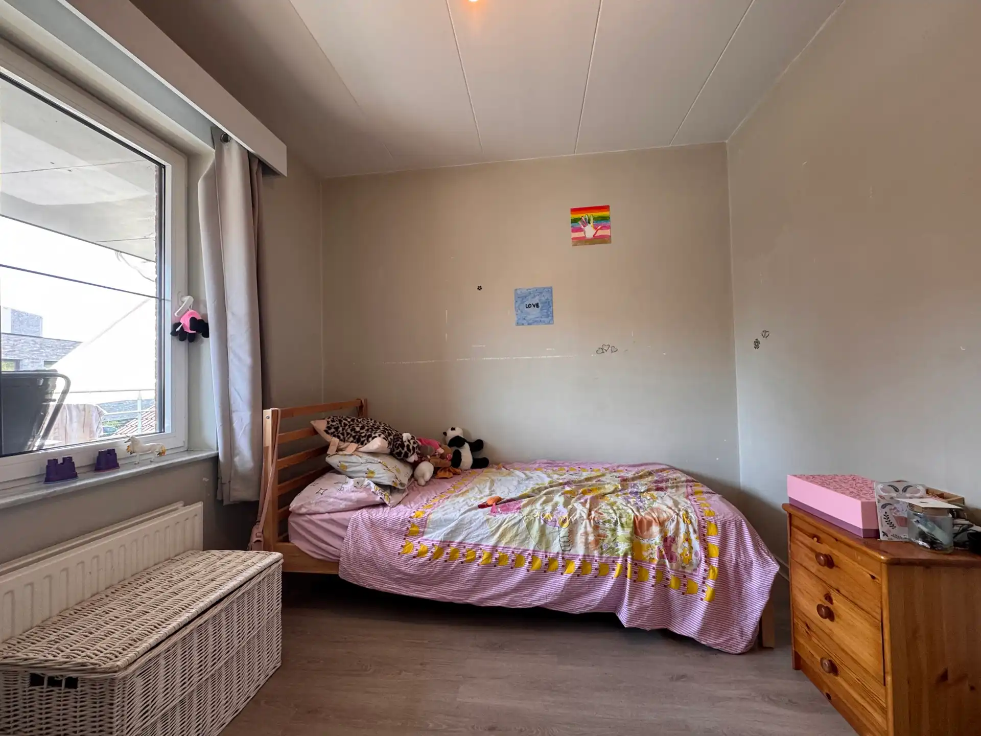 Ruim appartement met drie kamers en terras foto 11