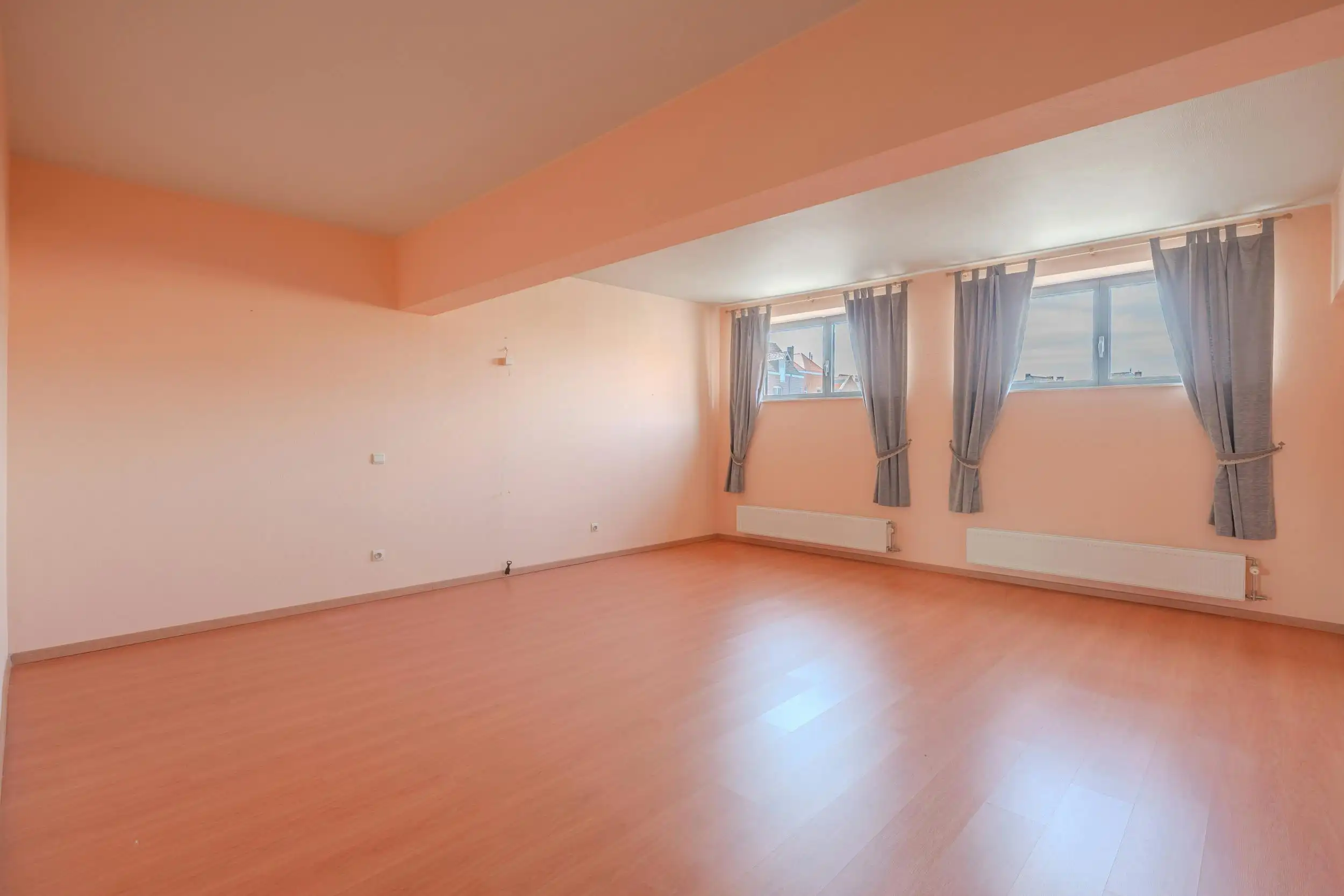 Exclusief Loft-appartement (300m²) met garage in Ieper foto 17