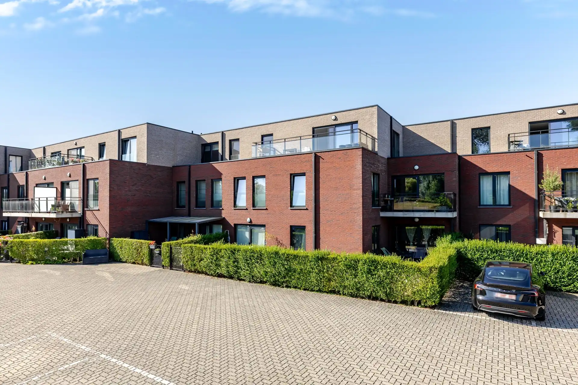 Penthouse met 3 slaapkamers, dressing en panoramisch zicht op het groen te Lede foto 23