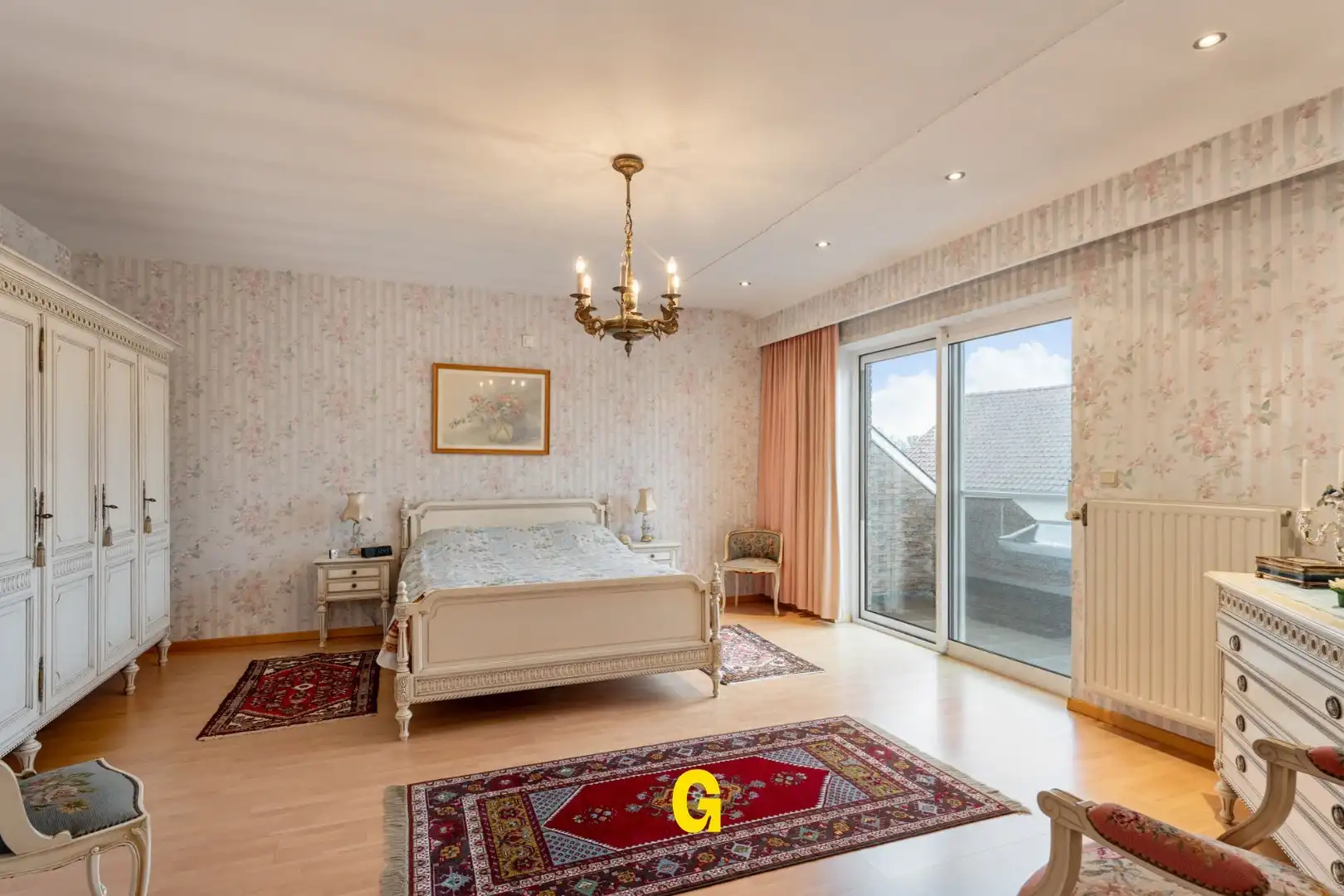 Bijzonder nette rijwoning van zeer degelijke kwaliteit, met tuin op 6a 46ca, vlak bij de dorpskern van Hoeselt. foto 18