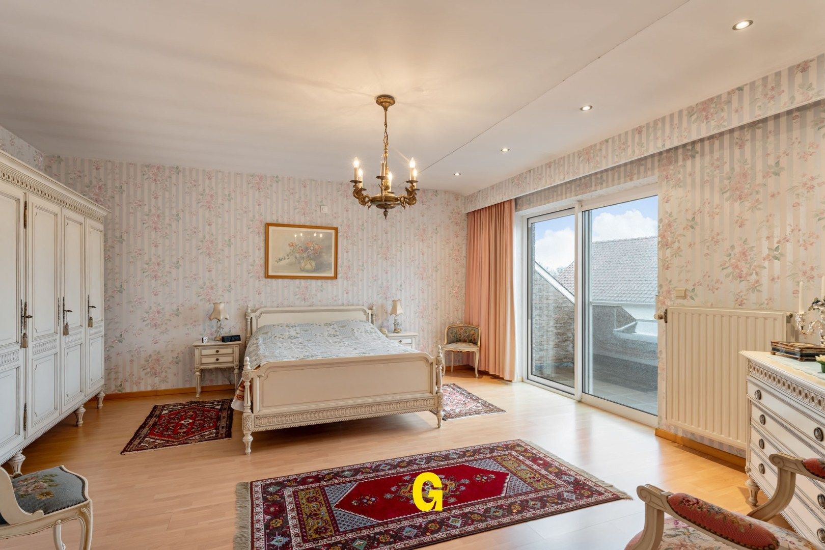 Bijzonder nette rijwoning van zeer degelijke kwaliteit, met tuin op 6a 46ca, vlak bij de dorpskern van Hoeselt. foto 18