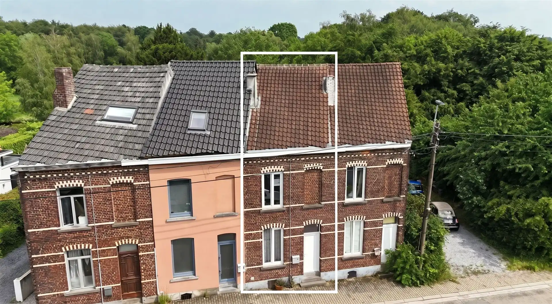 Uitstekend gelegen woning met 3 slaapkamers foto 2