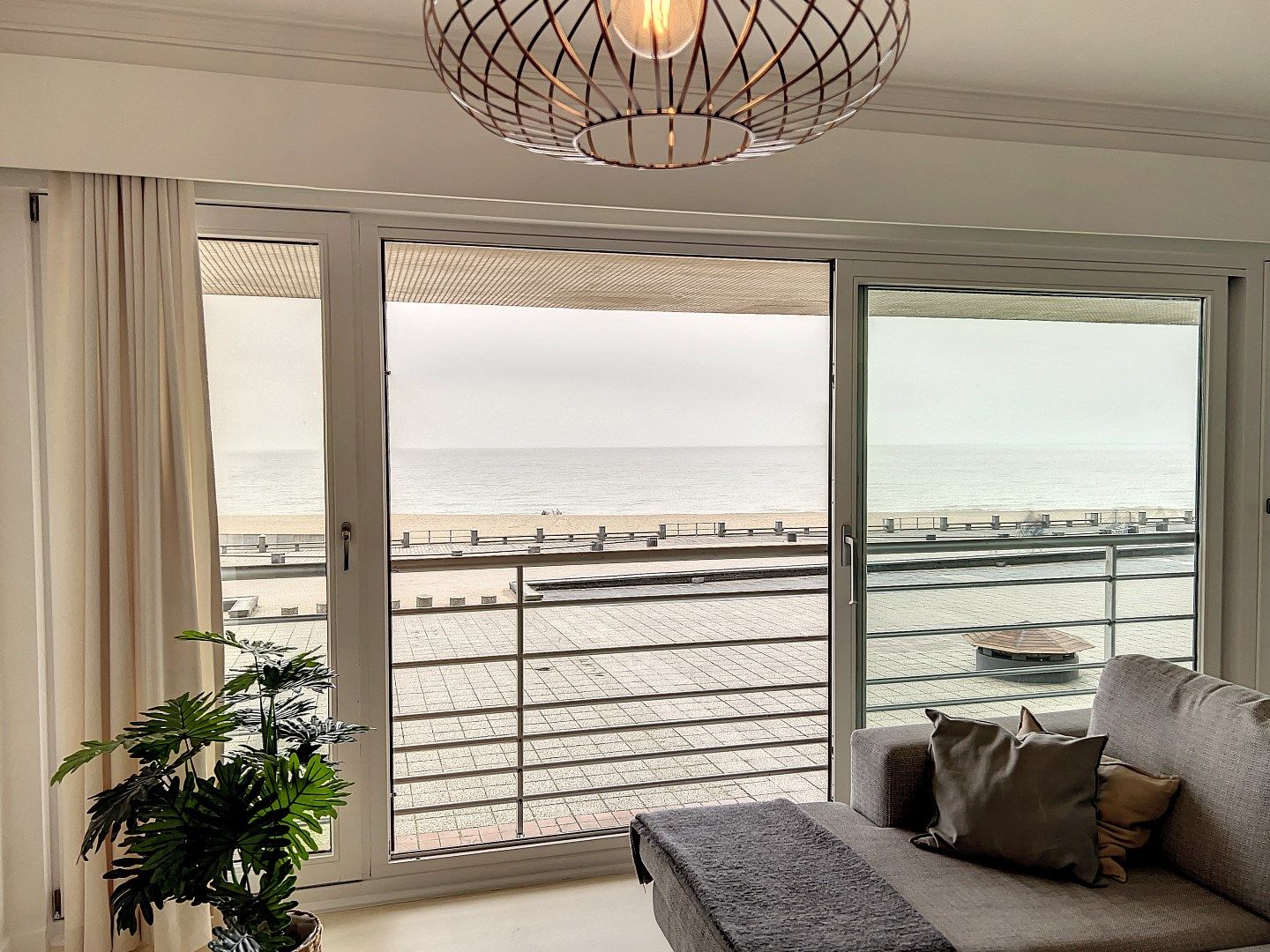 Schitterend 3 SLPK appartement met zeezicht foto 19