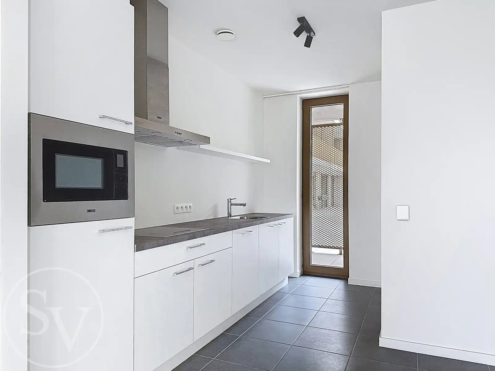 Nieuwbouw appartement, 1 slpk, terras en parking. foto 5