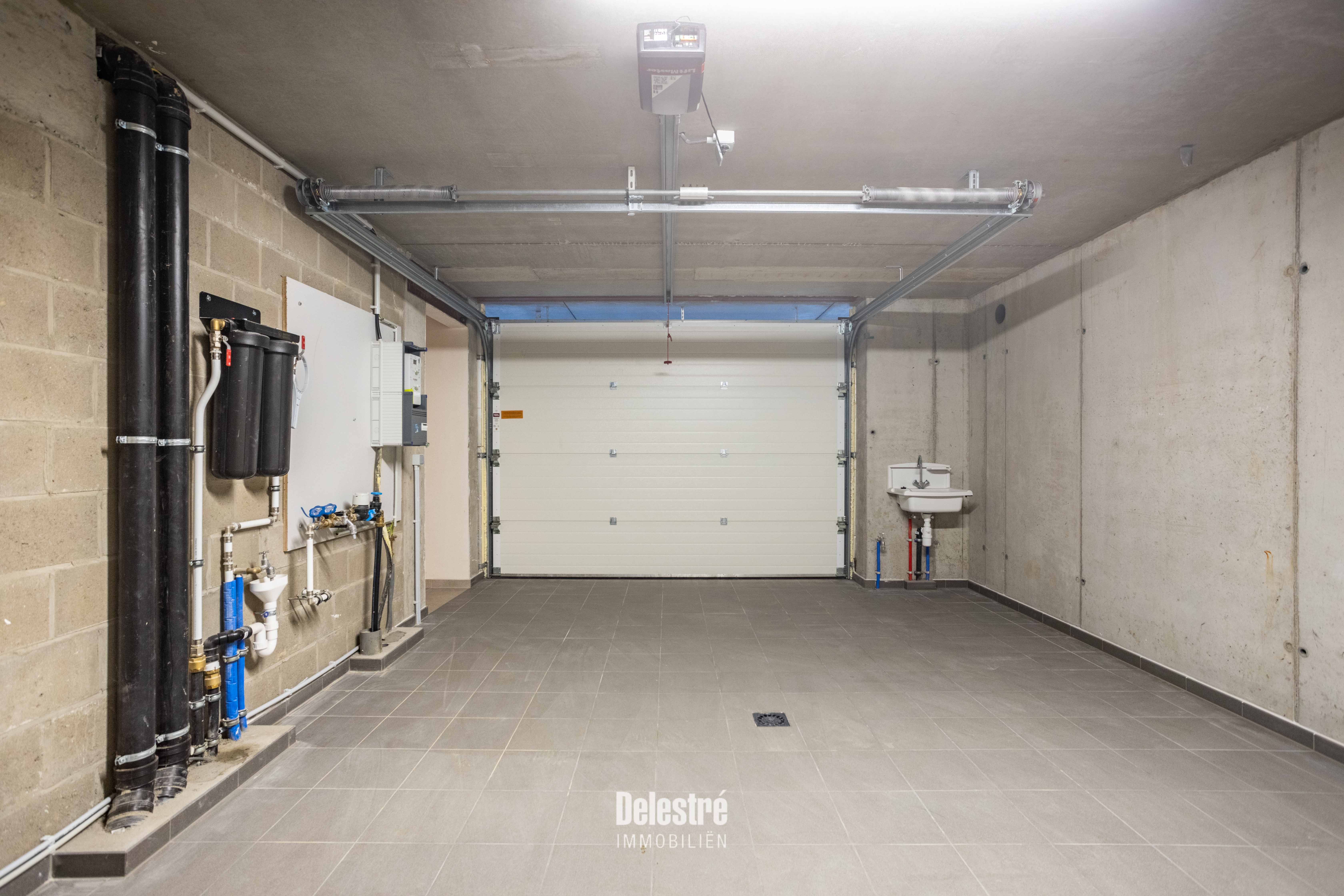 NIEUWBOUW OPEN BEBOUWING MET ZALIGE TUIN foto 16