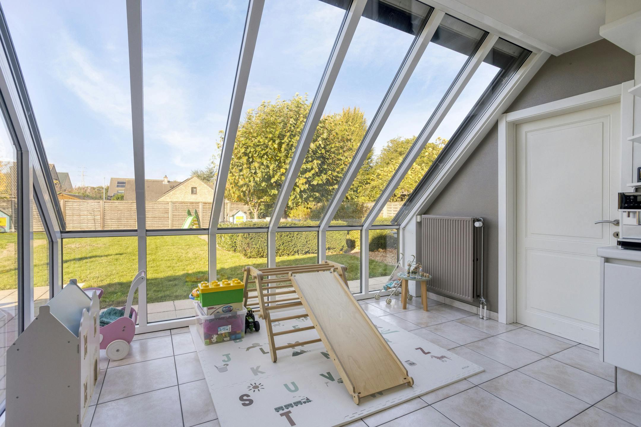 Alleenstaand huis op toplocatie te Rumbeke foto 7