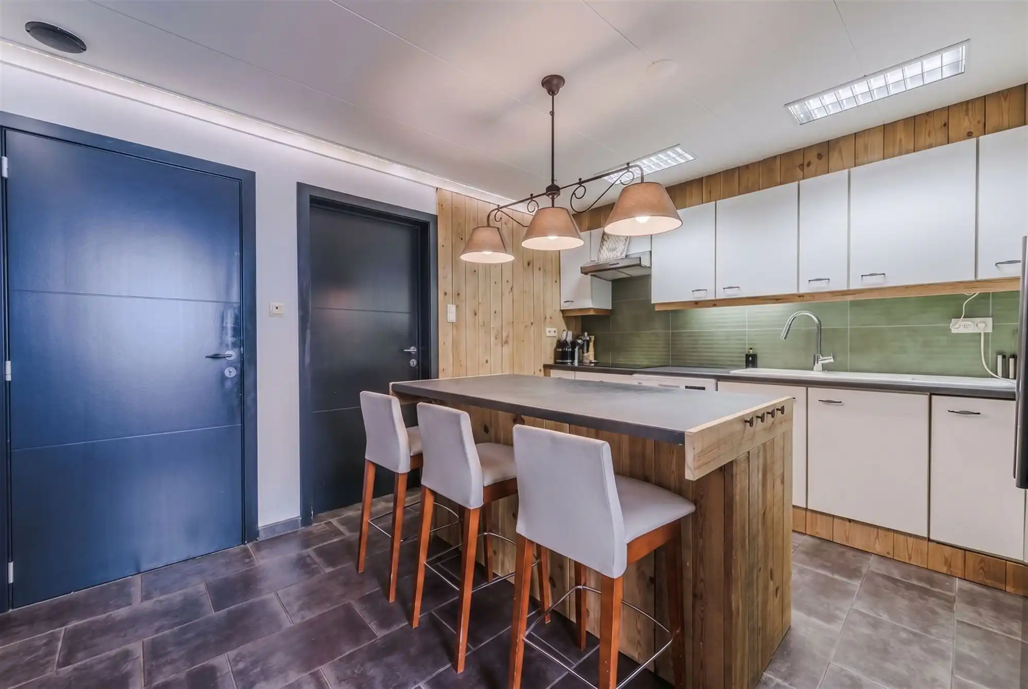 Vrijstaande woning op 763 m² met veranda en zonnige tuin  foto 6