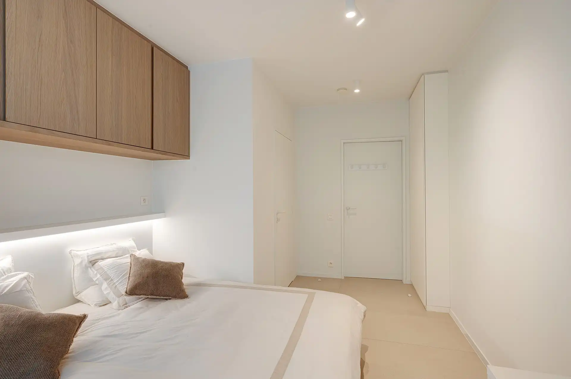 Exclusief gerenoveerd hoekappartement met 3 slaapkamers en riant zonneterras van 40 m² foto 25