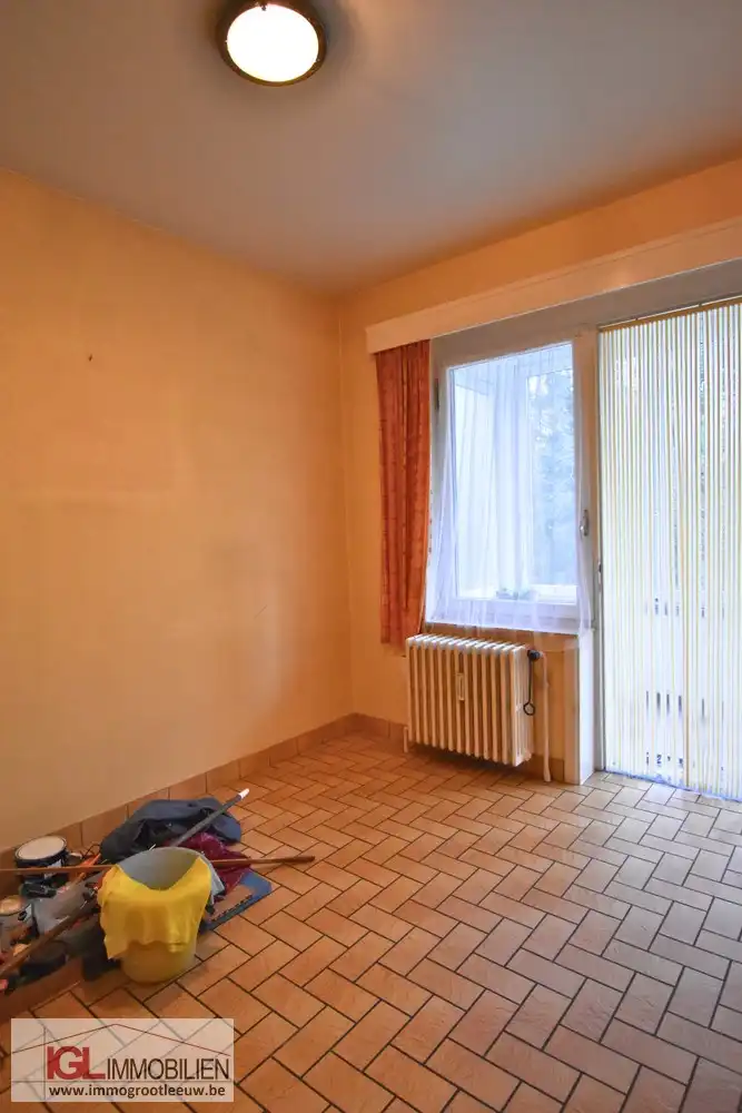 Ruim en rustig gelegen appartement met 2 slaapkamers, terras en garage te huur in Dilbeek foto 12