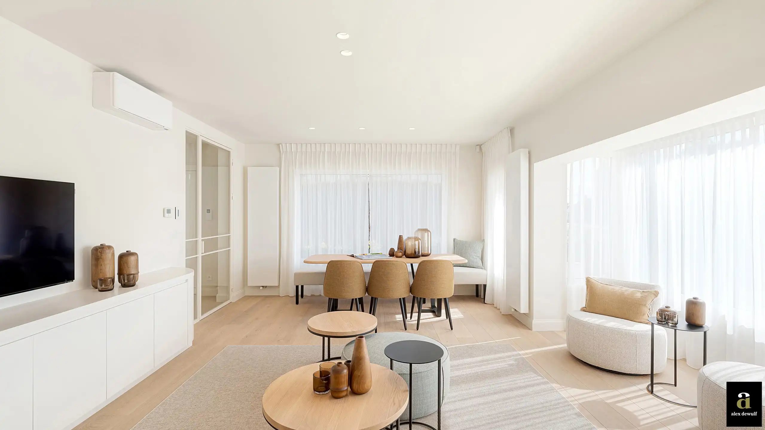 Uitstekend gelegen, volledig gerenoveerde koppelvilla te Duinbergen, op wandelafstand van het strand en de duinen. foto 10