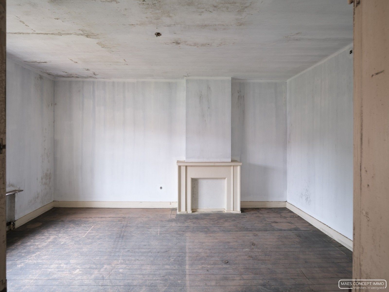Unieke te renoveren burgerwoning in Kaster foto 19