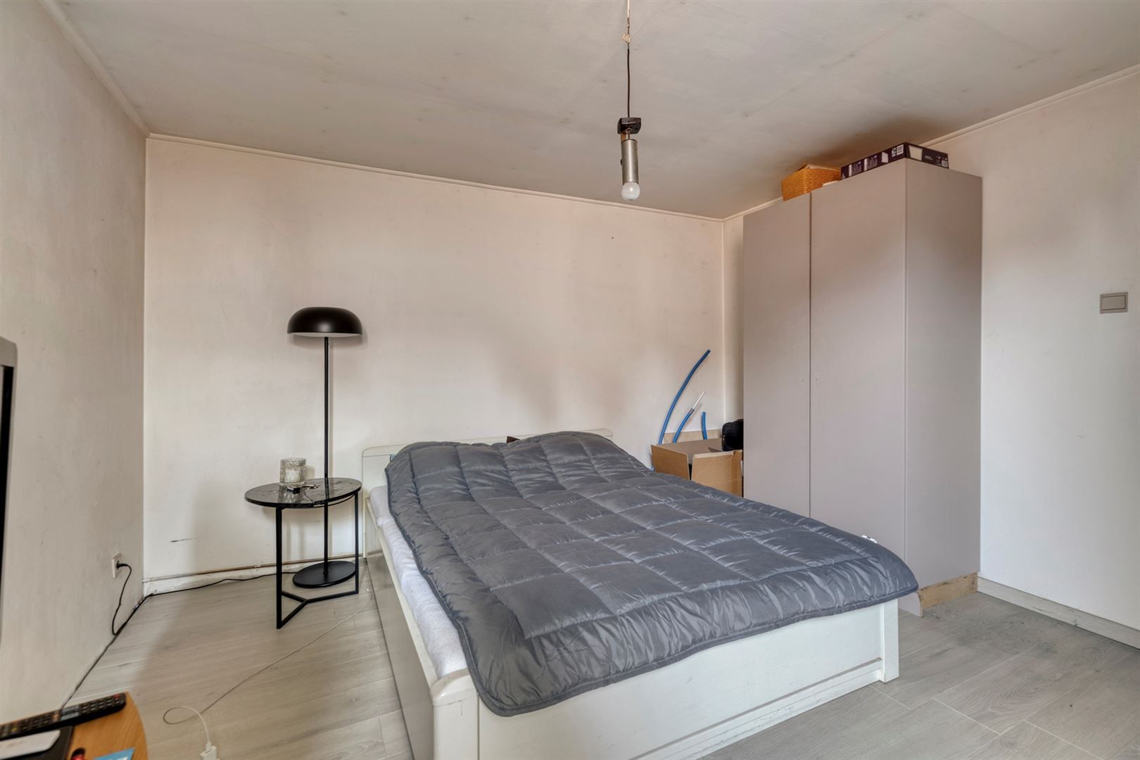 Te renoveren gelijkvloers appartement foto 12