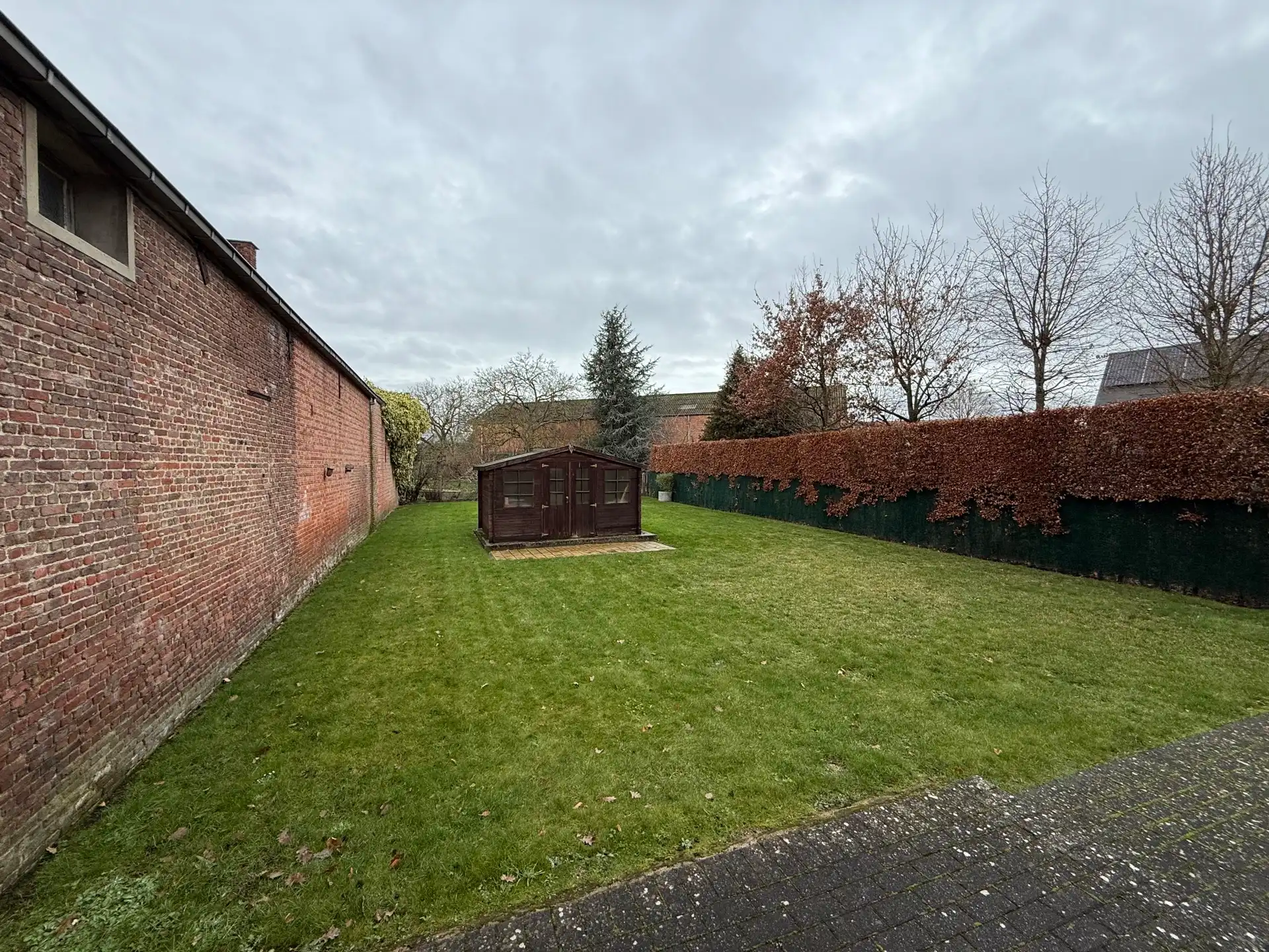Gelijkvloers appartement met tuin in het centrum van Humbeek foto 8