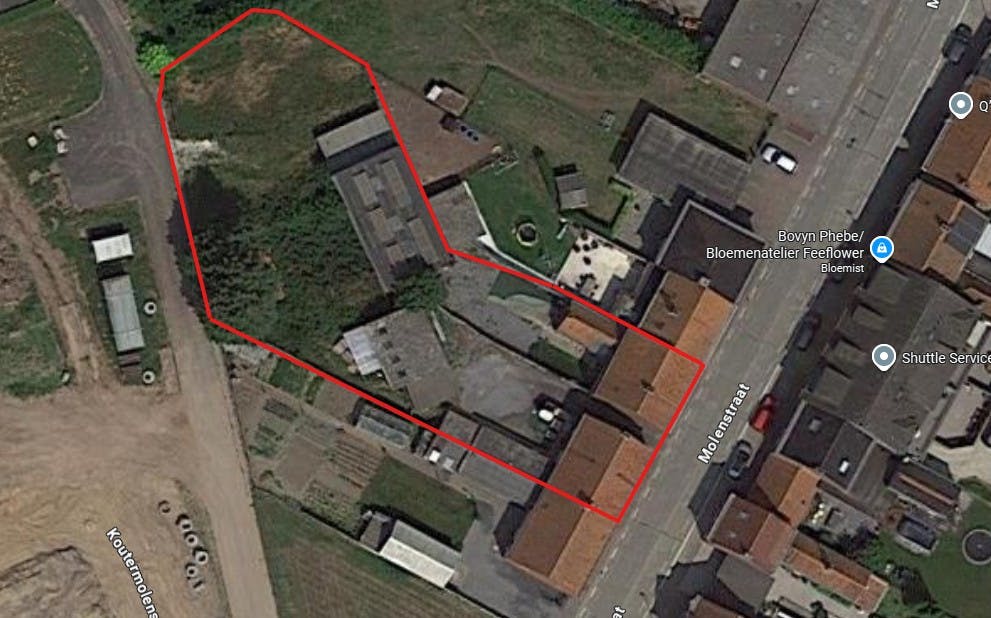 Projectgrond te koop in centrum Wielsbeke foto {{pictureIndex}}