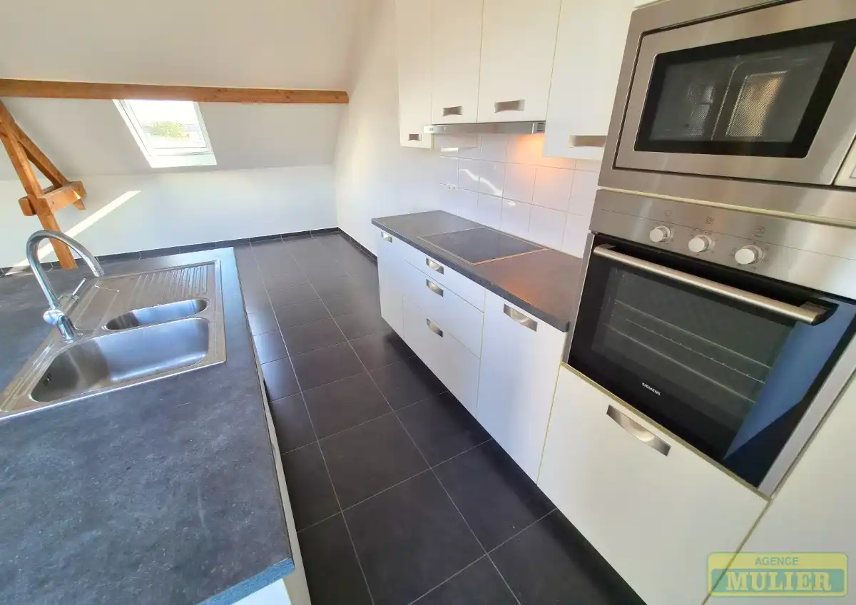 MODERN APPARTEMENT AAN DE ZONNEKANT TE KOOP IN DE PANNE foto 6