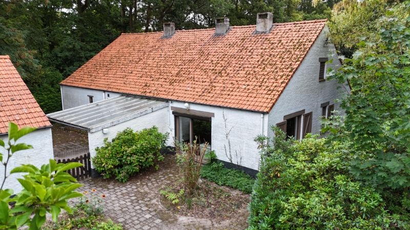 Charmant landhuis van 173m² + verdieping + dubbele garage op 11 are foto 24