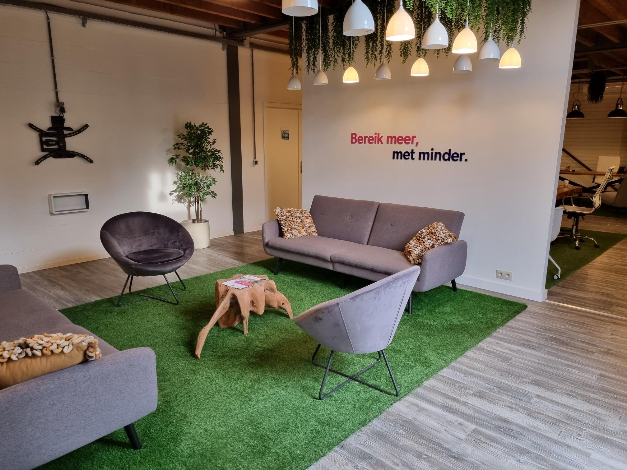 Kantoor (170m²) / opslagruimte ( 50m²) Sint-Niklaas foto 4