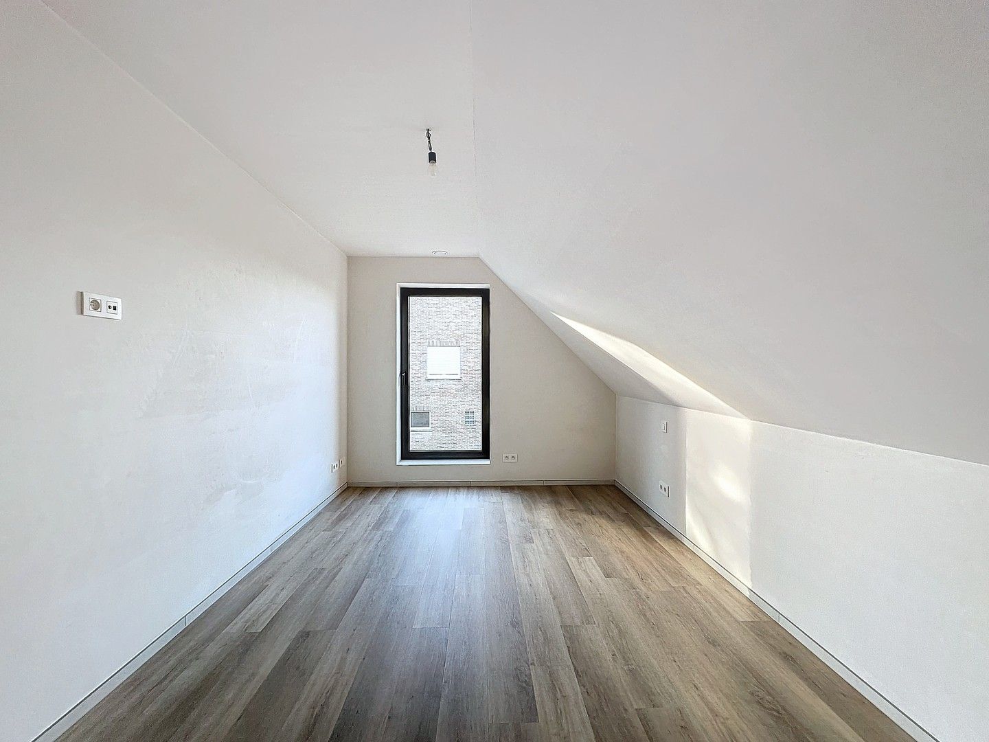 100% Instapklare en riante nieuwbouw villa. foto 10