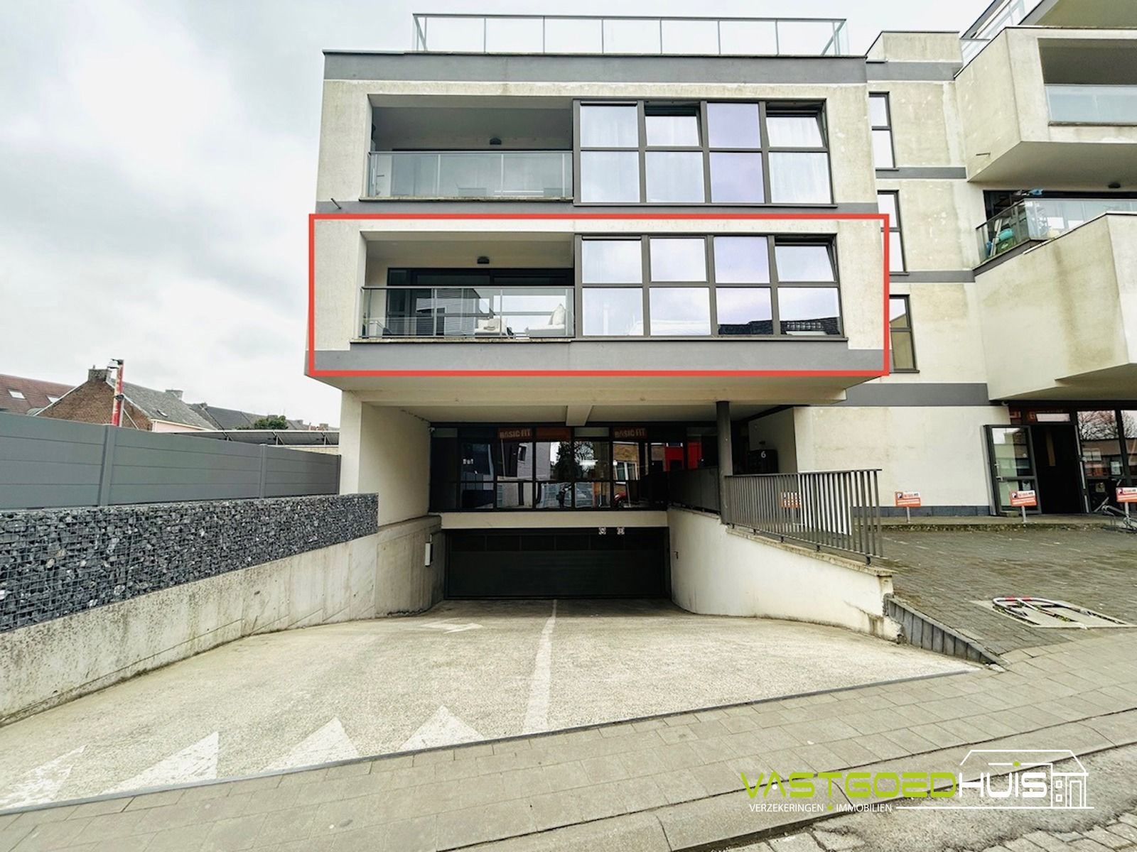 Modern appartement met 2 slaapkamers en terras foto 2