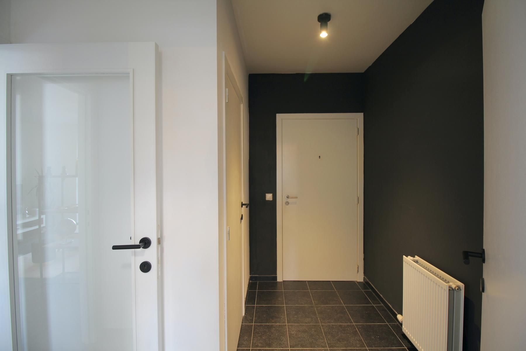 Lichtrijk appartement met 1 slaapkamer en terras foto 2