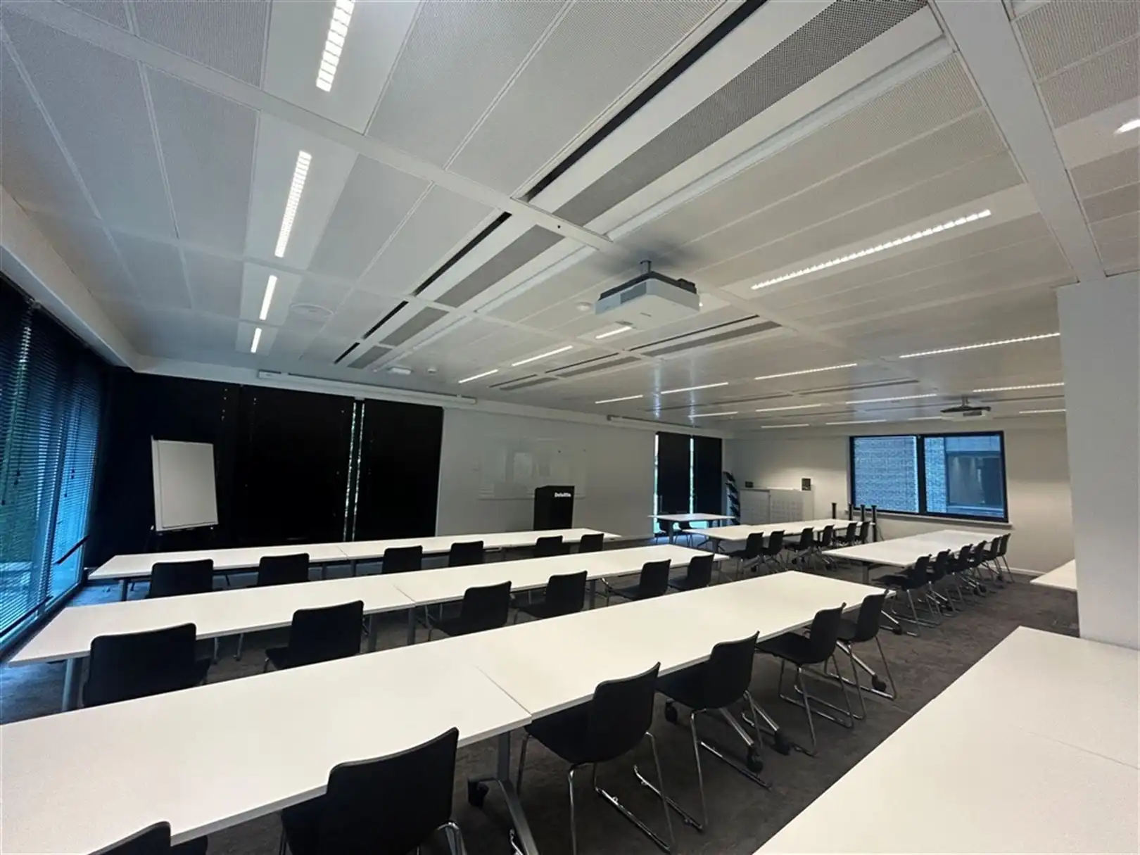 Gouverneur Roppesingel 13, Hasselt foto 14