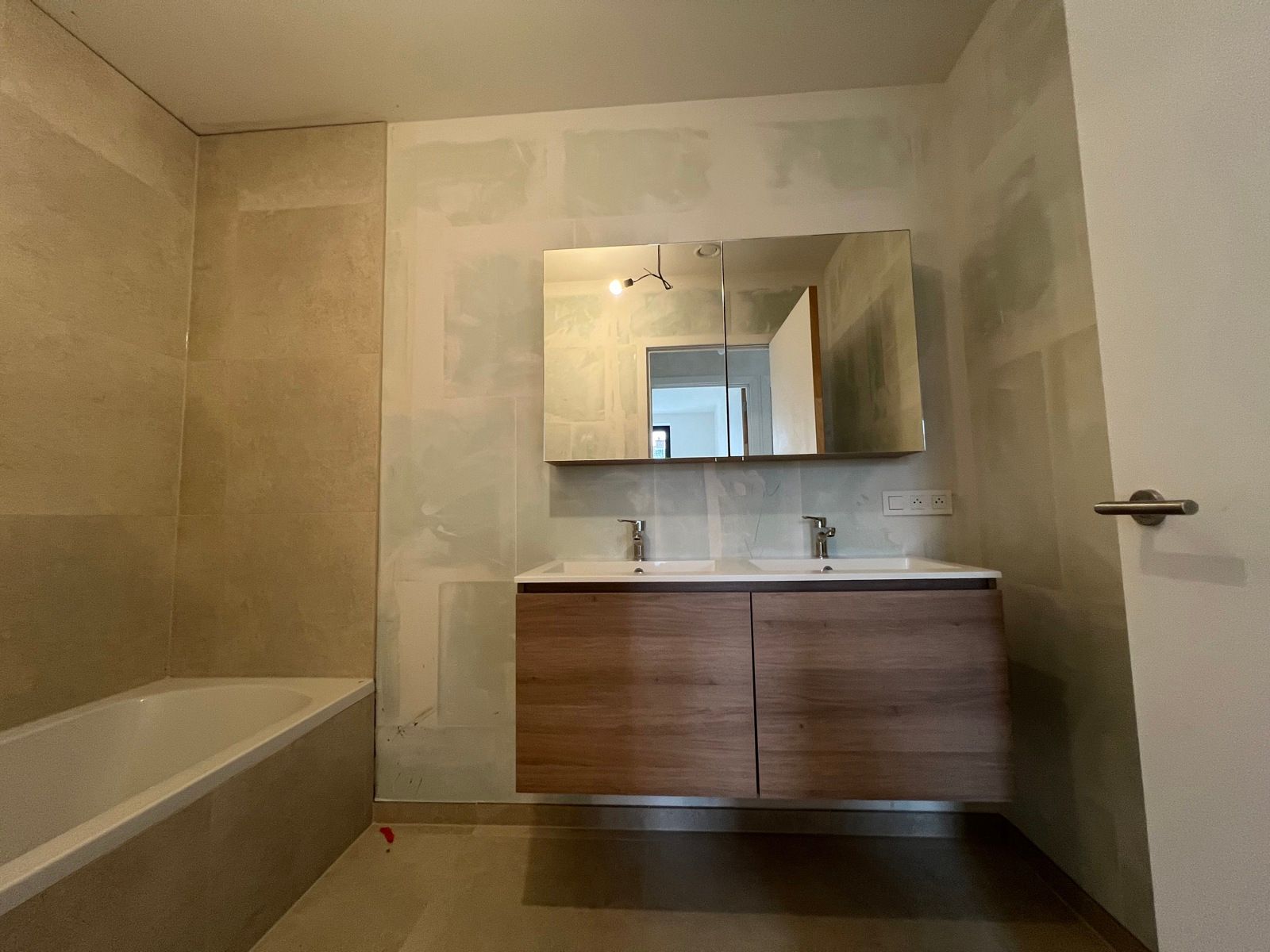 Nieuwbouw app op 1V met 3 slpk, ZW-terras en parking foto 15