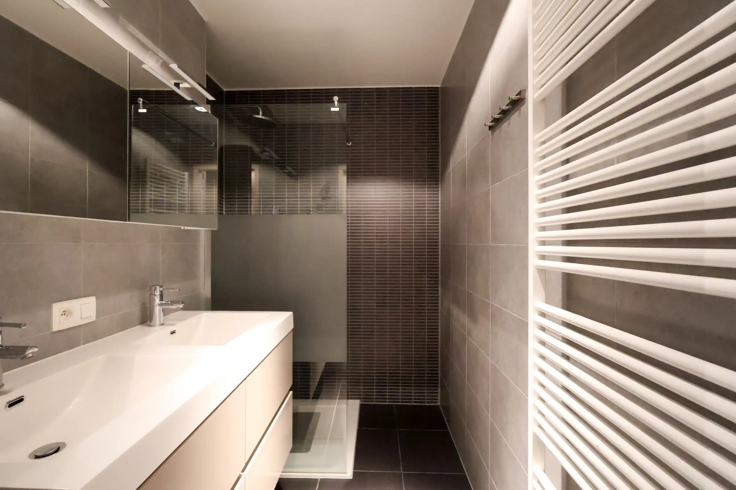 Modern appartement met hedendaagse afwerking nabij het strand Oostduinkerke foto 17