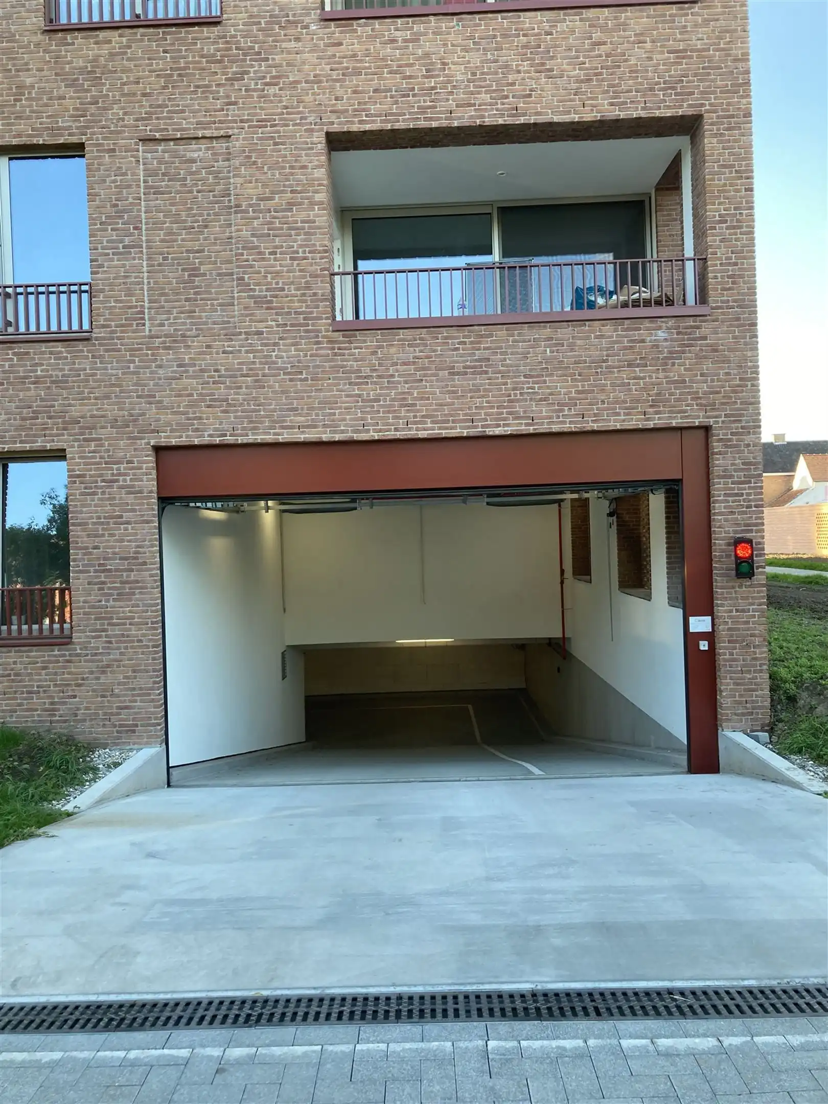 Parkeerplaats te huur in residentie SAFFROU foto 3
