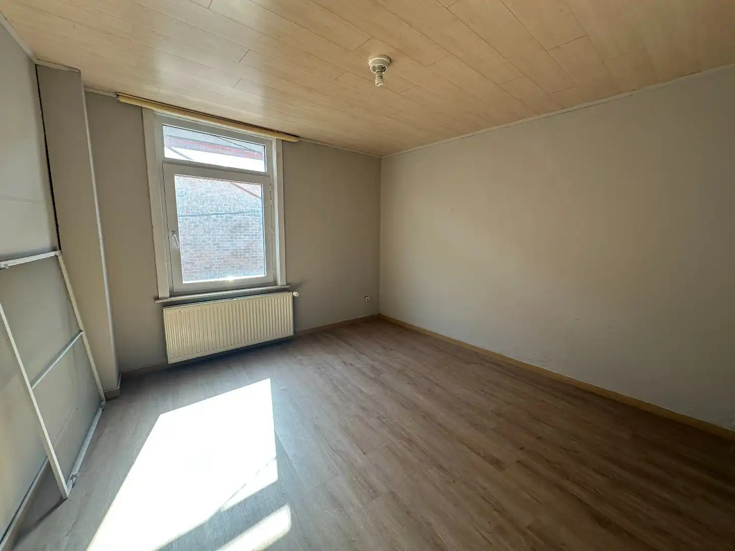 Woning met 3 slpk, terras en tuin, Eernegem foto 12