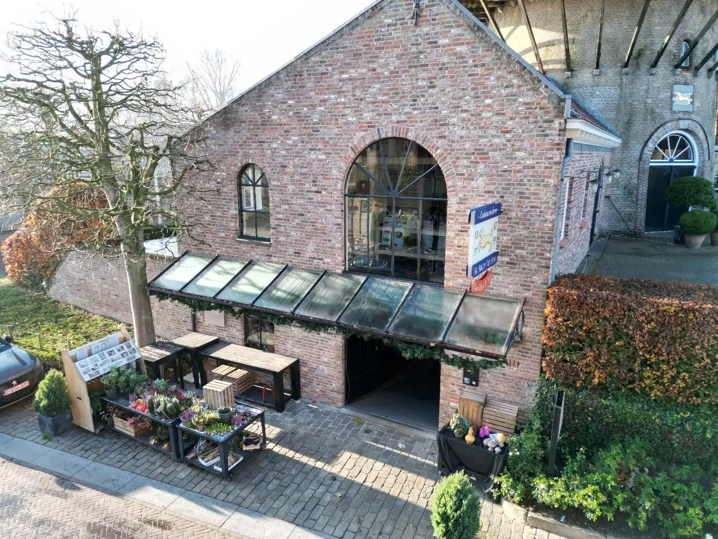 Unieke commerciële ruimte in de iconische molen “De Brak” – Sluis foto 2