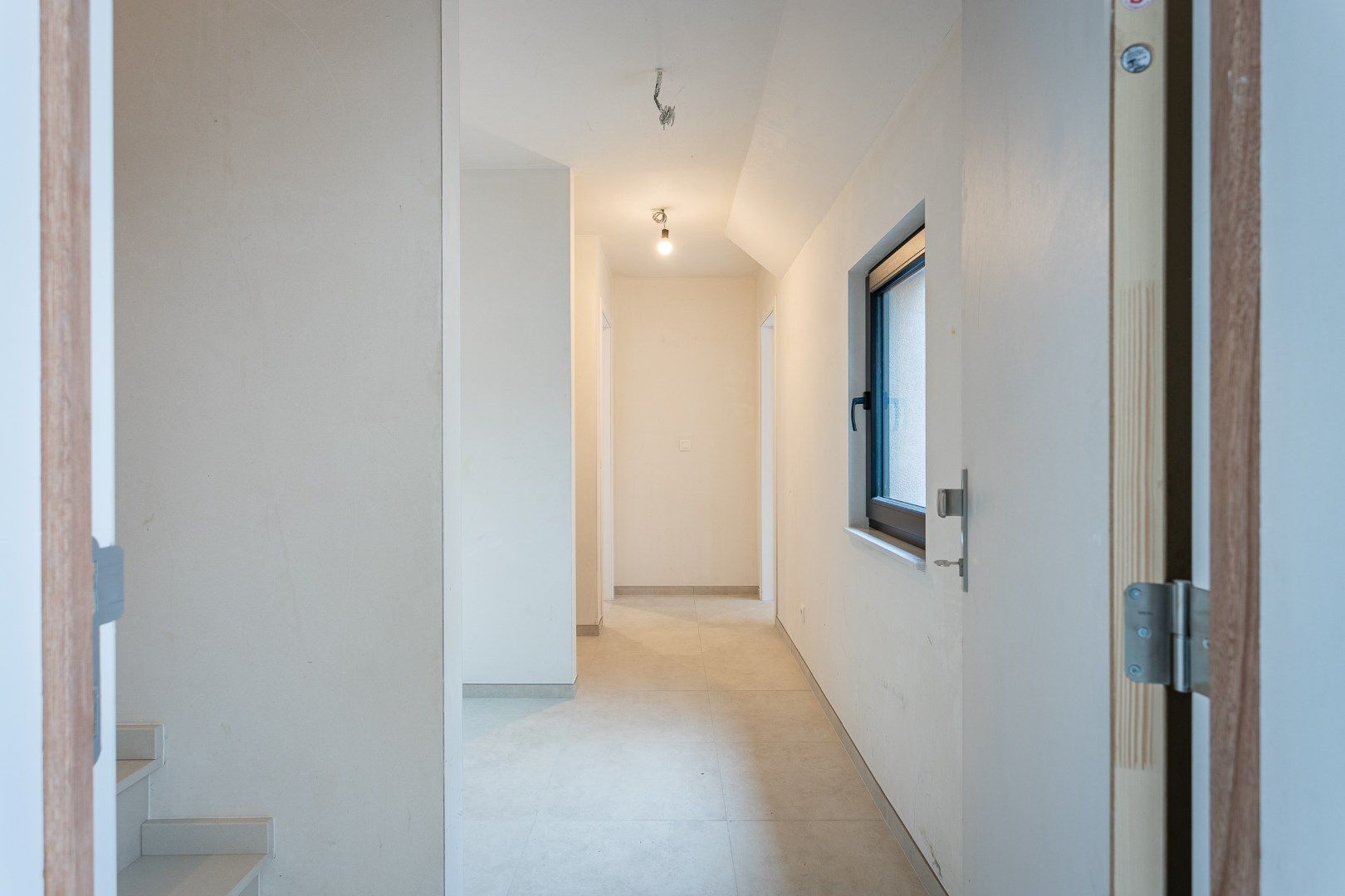 Duplex 3 slpk, terras en 2 autostaanplaatsen foto 3