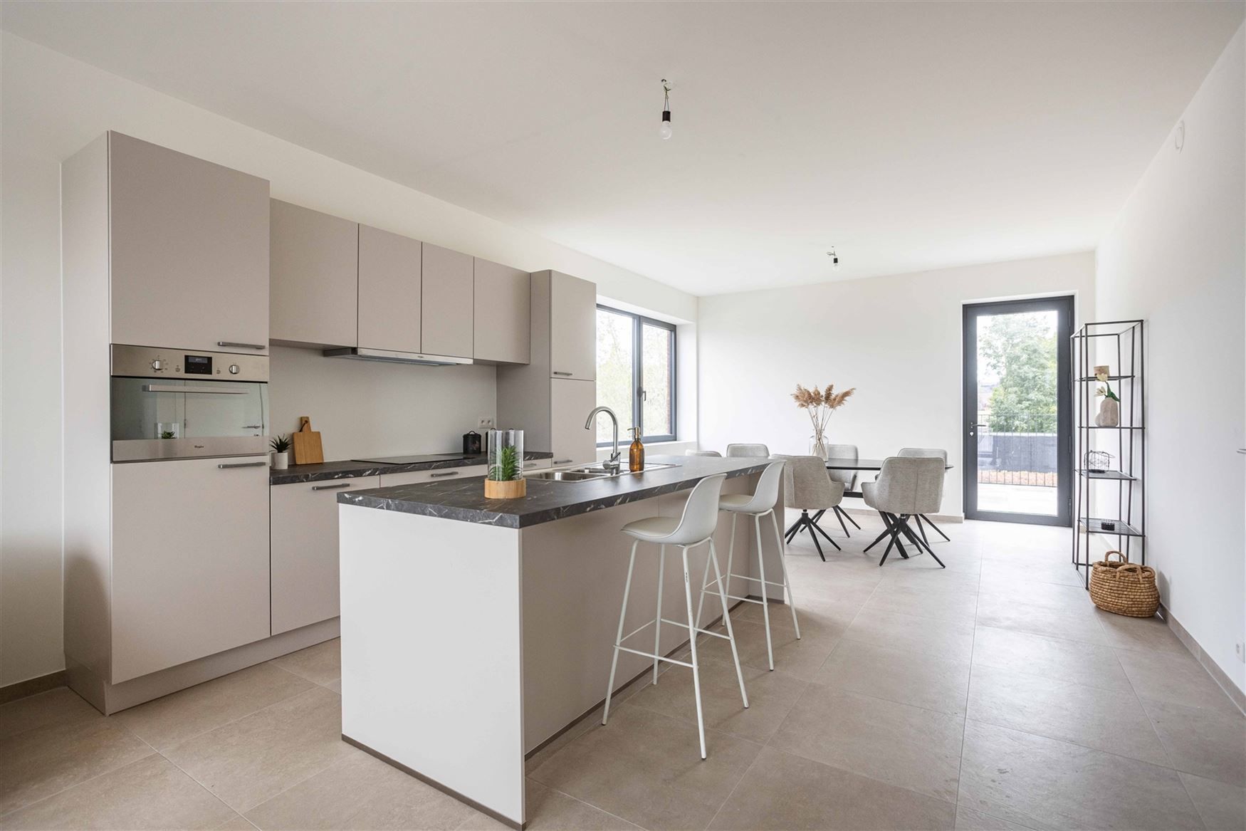 Ruim appartement met 2 leefterrassen foto 5