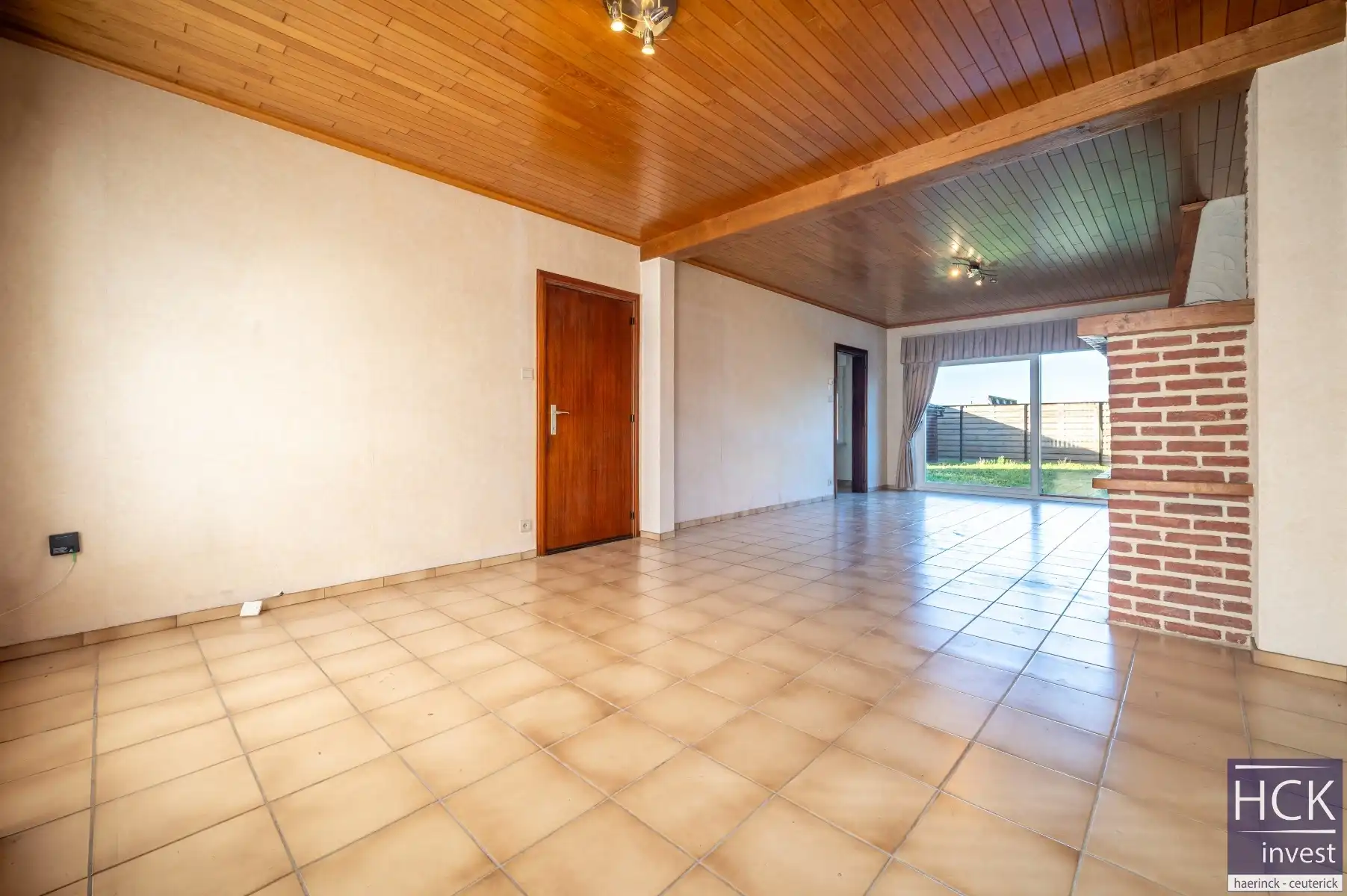 WAREGEM - Knappe hoekwoning in mooie bouwstijl op gunstige ligging! foto 5