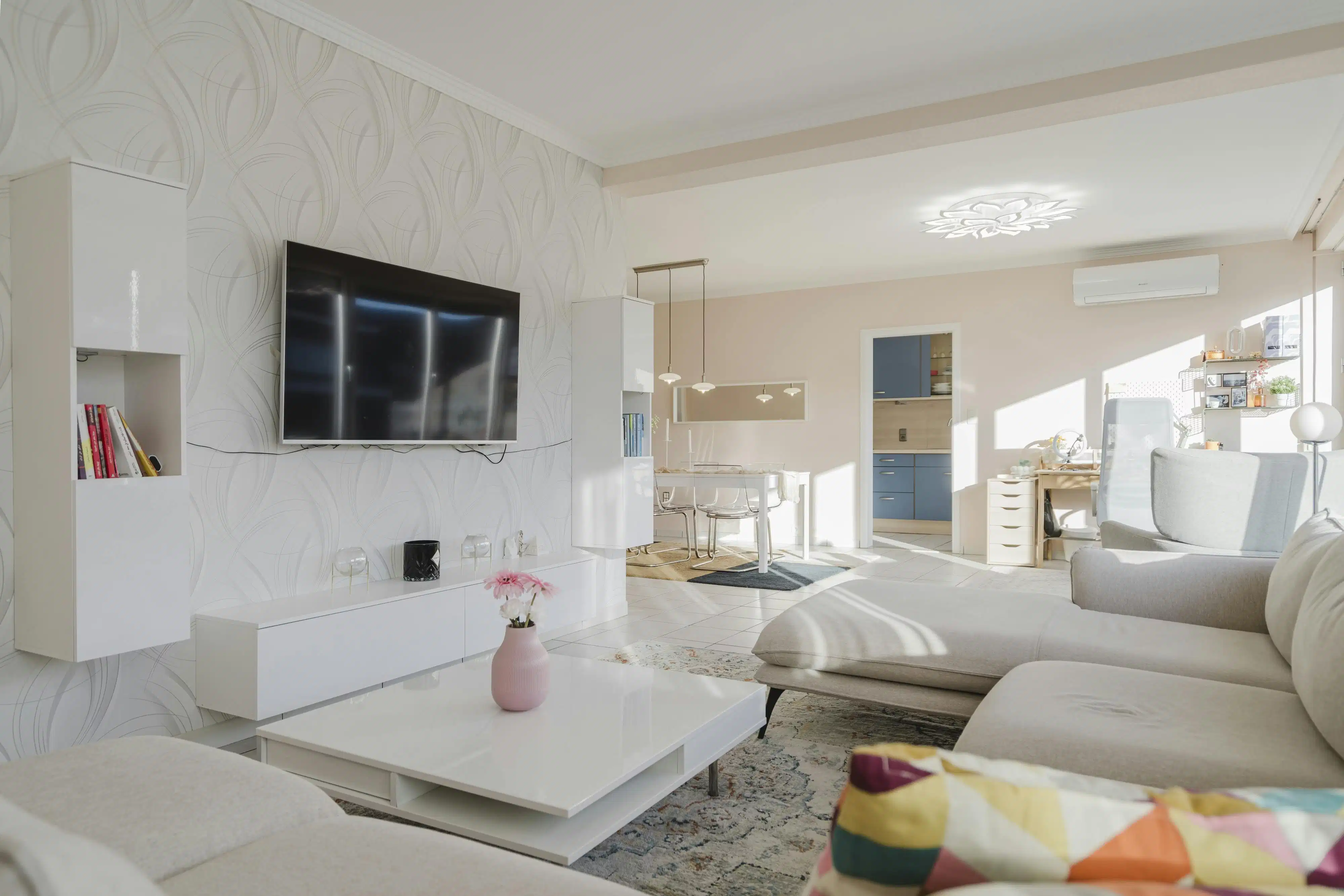 Ruim en instapklaar appartement te koop in Kortrijk foto 3