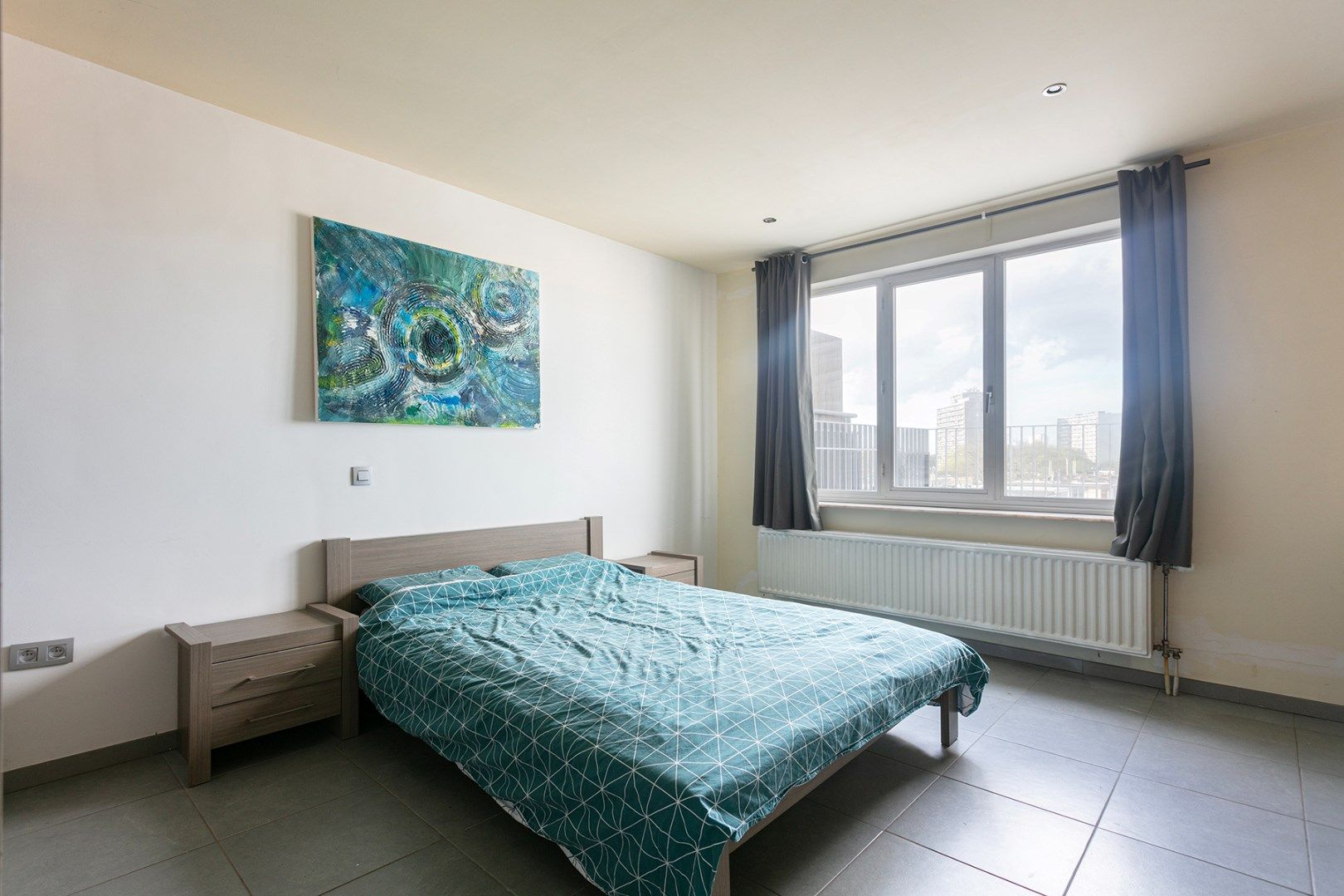 Riant dakappartement met 2 slpk, terras (50m²) & 2 autostnpl foto 13