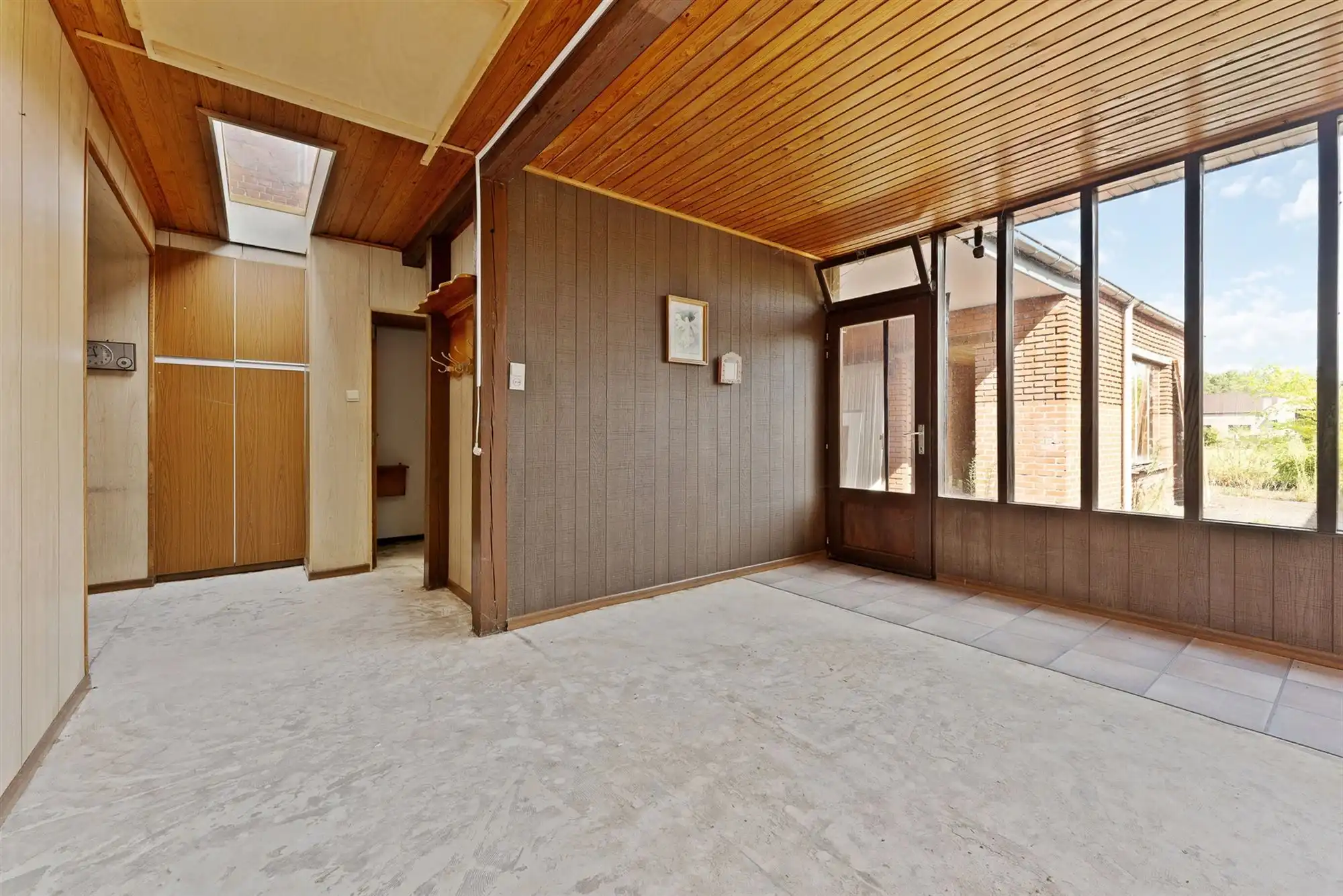 WONING MET ZICHT OP KANAAL OP PRACHTIGE LIGGING foto 12