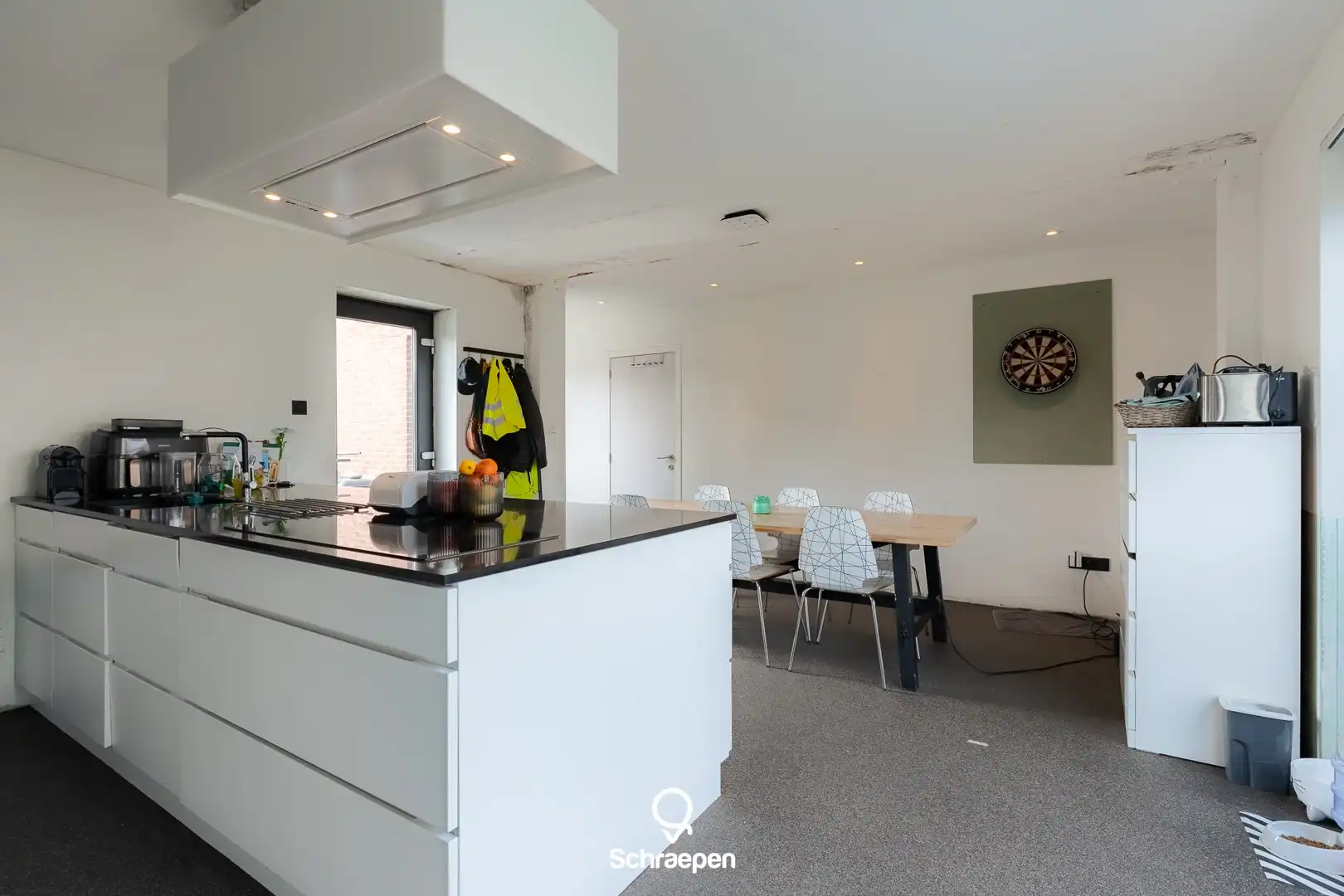 Op te frissen gezinswoning (270 m²) met 5 slpks én EPC-label C op hoekperceel van circa 7,5 are! foto 14