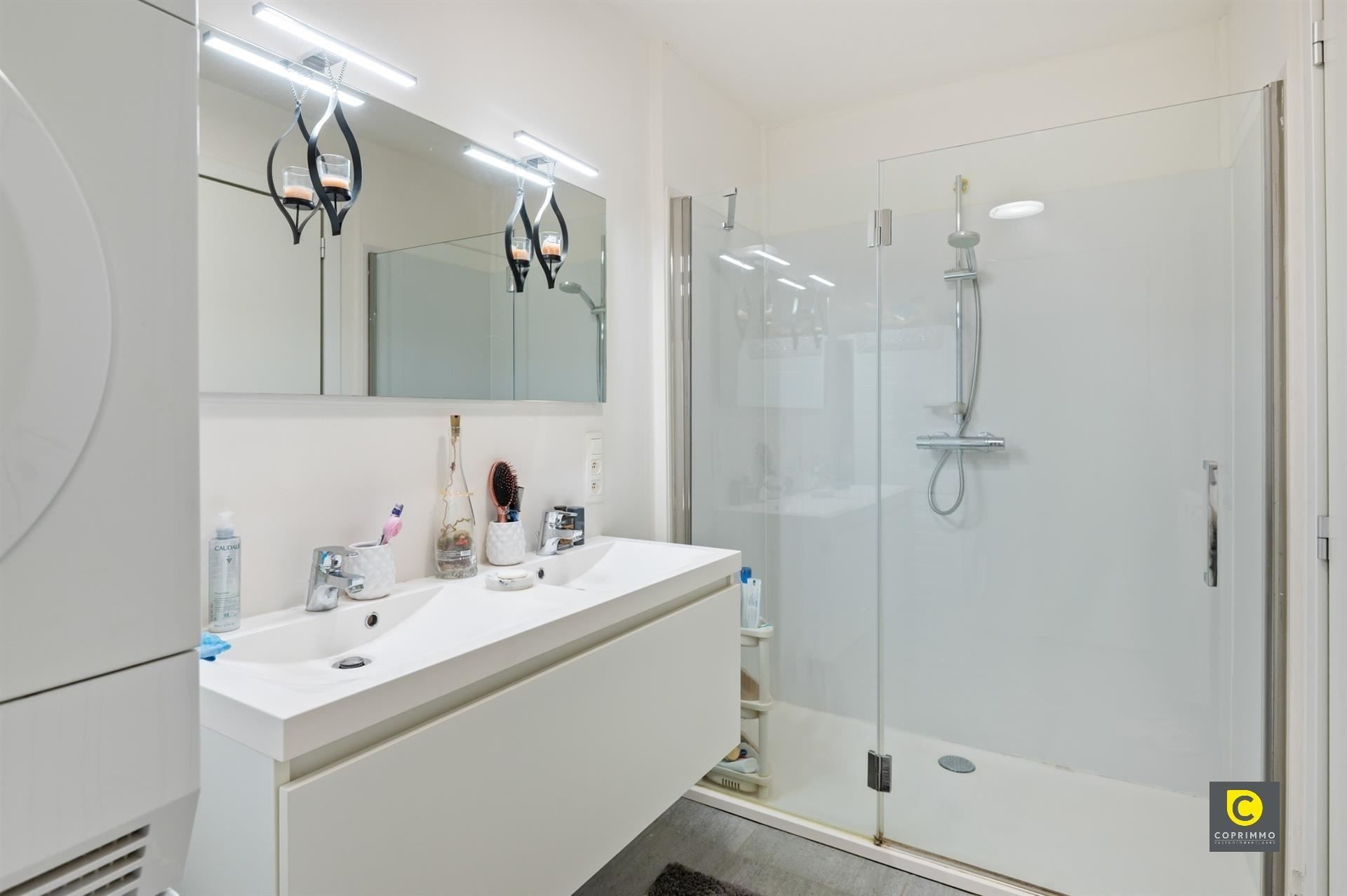 Modern 1 slpk appartement in residentie Parkhof te Mortsel foto 7