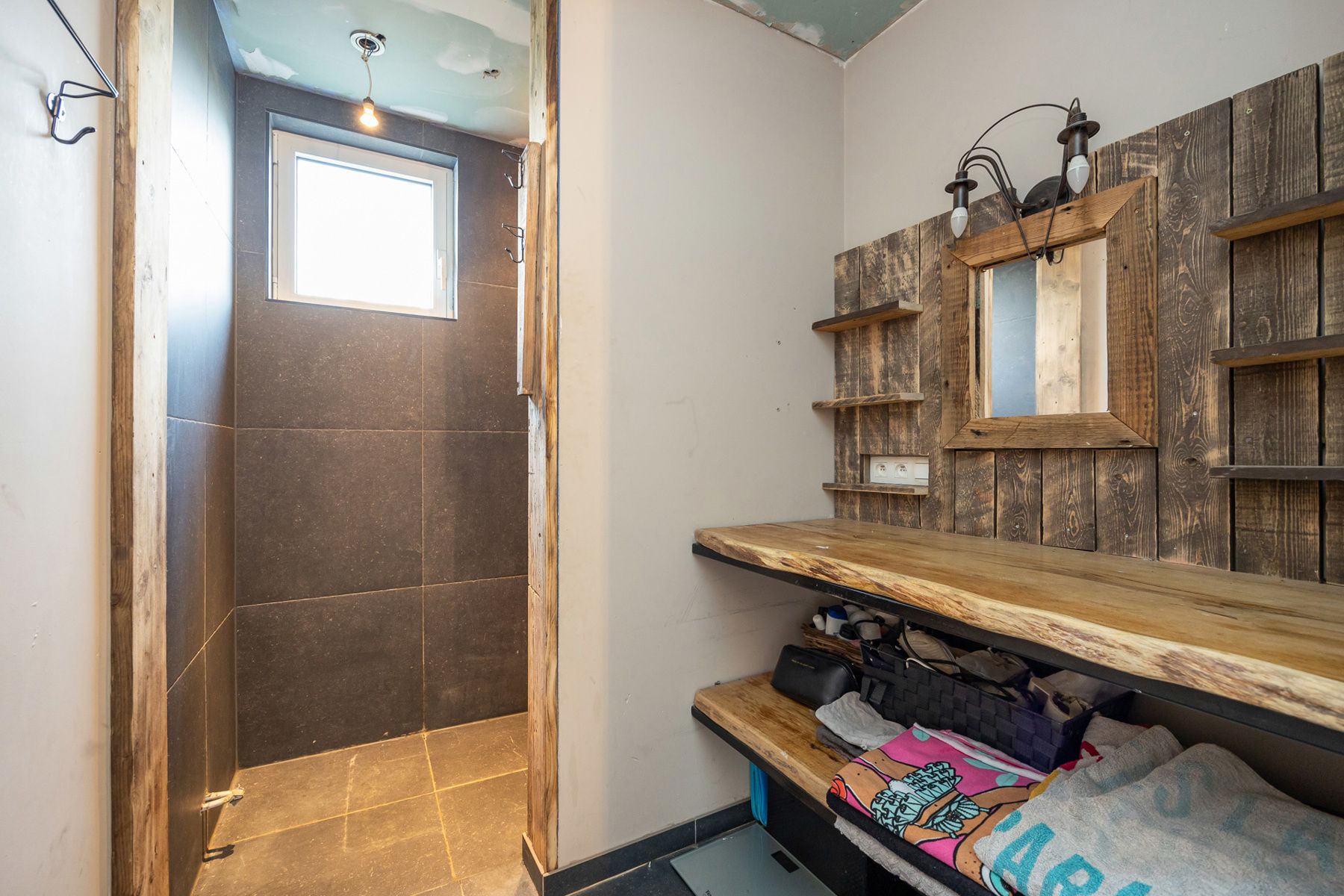 Karaktervolle gerenoveerde woning op een perceel van ca 780 m². foto 10